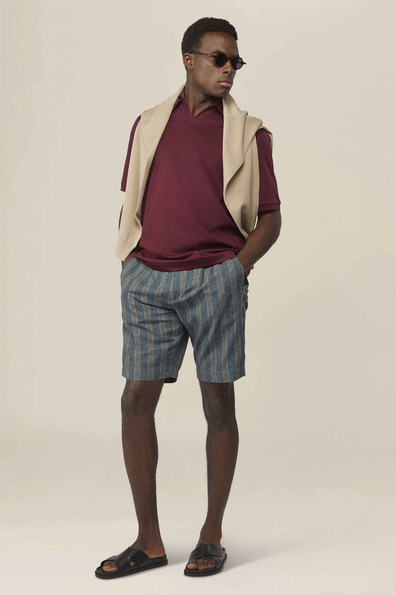 Bermuda homme en lin m&eacute;lang&eacute;, coupe classique image number 0