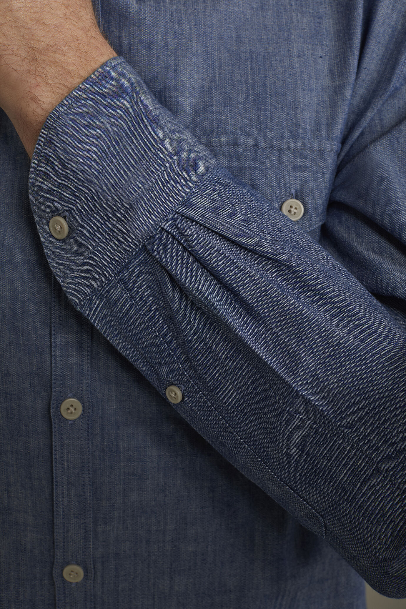Camicia casual uomo collo classico 100% cotone tessuto denim comfort fit image number 4