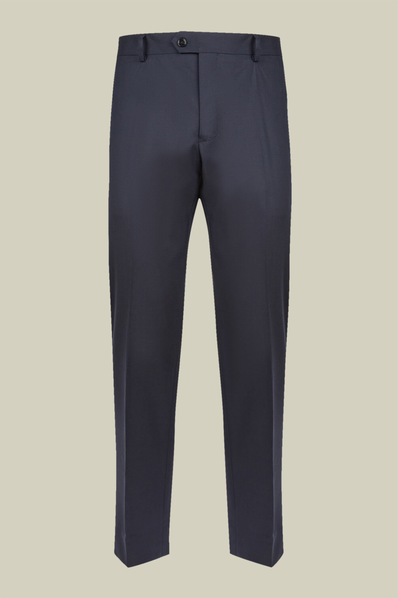 Men's regular fit single-breasted suit featuring a jacket with peak lapels in wool blend fabric image number 2