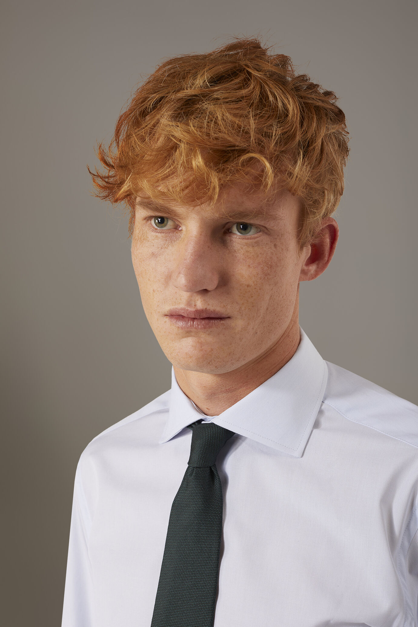 Camicia classica collo francese classic fit fil a fil image number 1