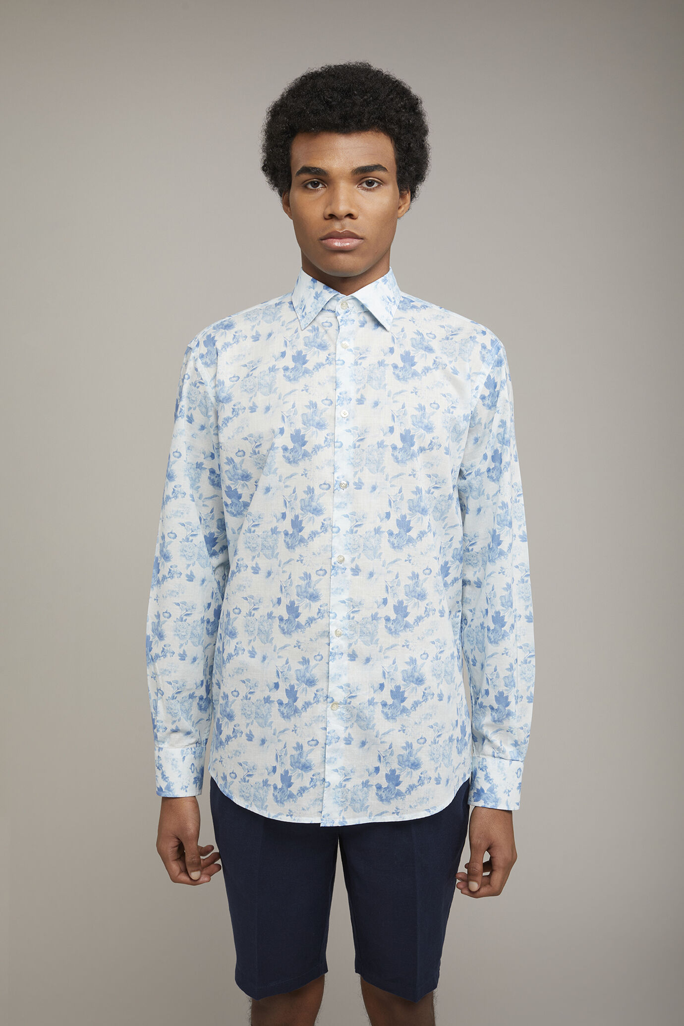 Men&rsquo;s printed casual shirt with classic collar 100% cotton muslin fabric comfort fit image number 2