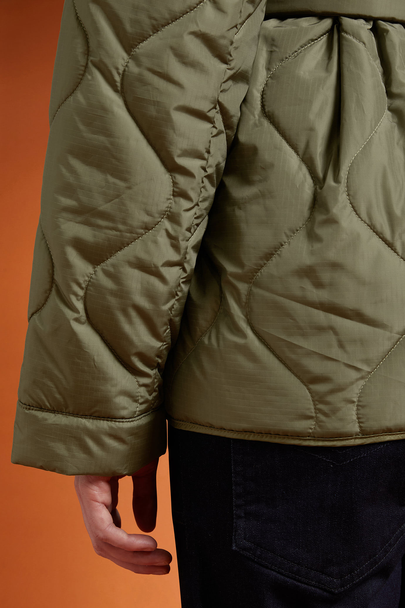 Women's quilted nylon kimono jacket in a regular fit with a waist belt image number 3