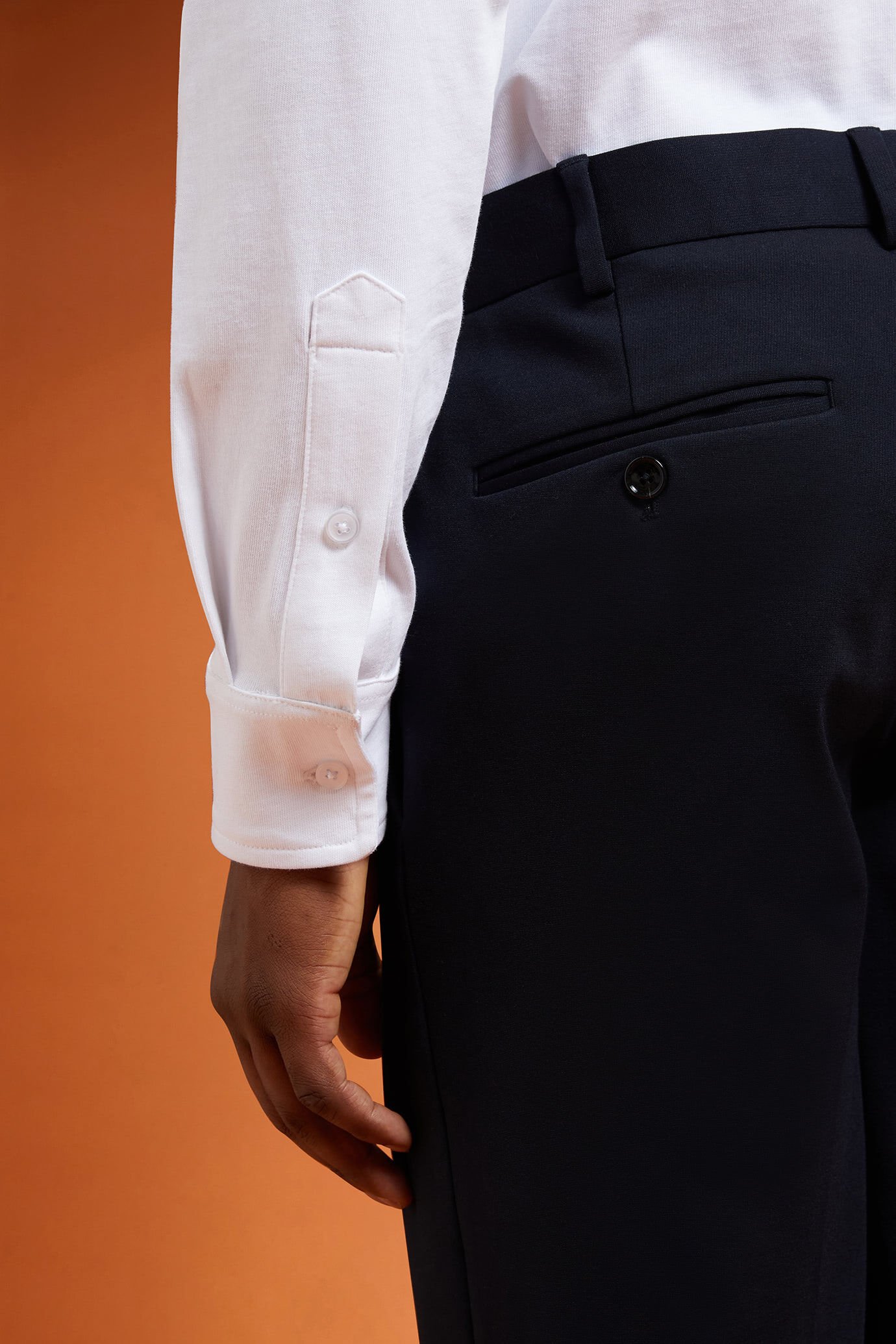 Klassische Herrenhose aus Jersey in normaler Passform image number 3