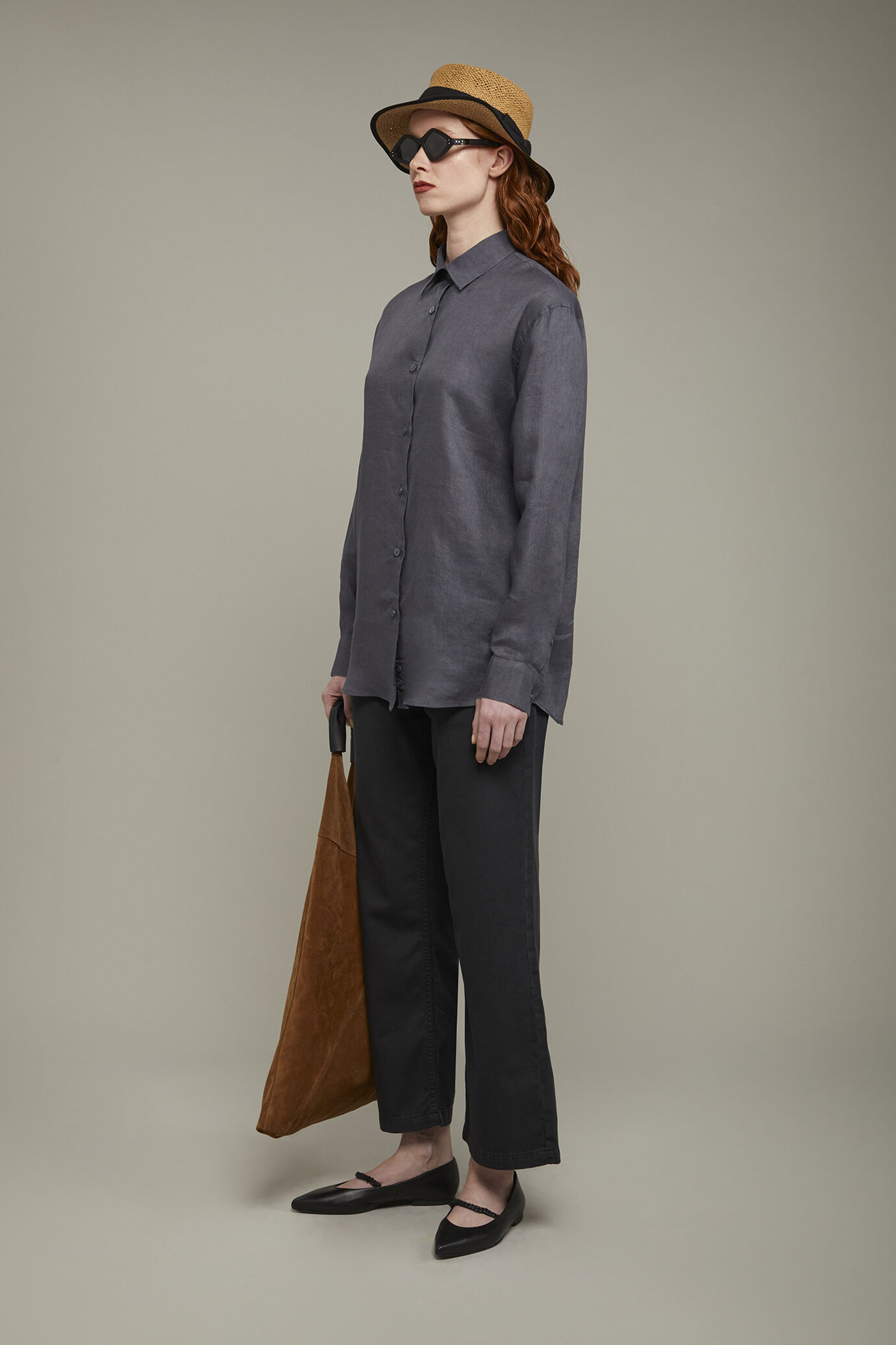 Women’s shirt with classic collar 100% linen image number 1