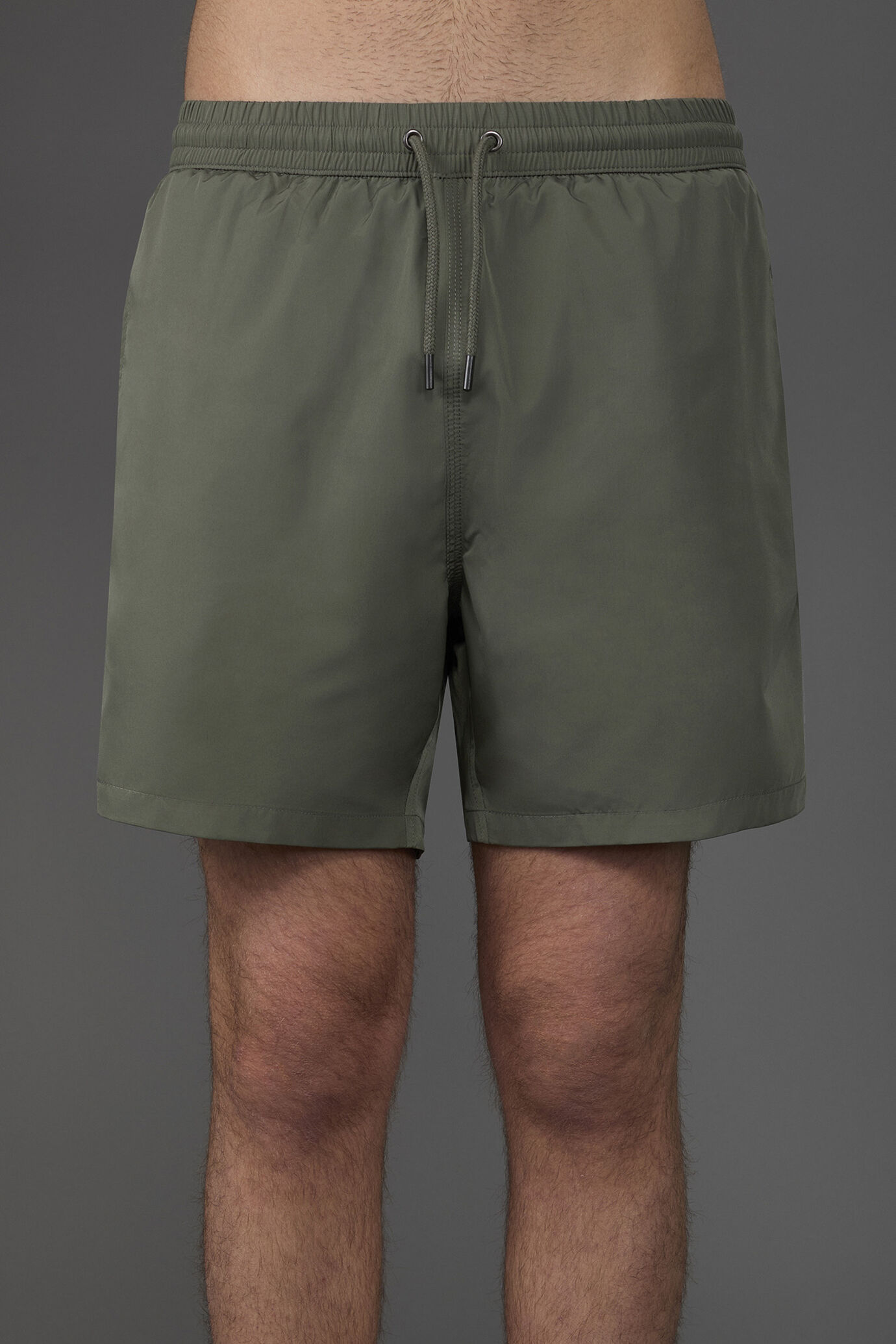 Single-colour men's swimwear image number 2