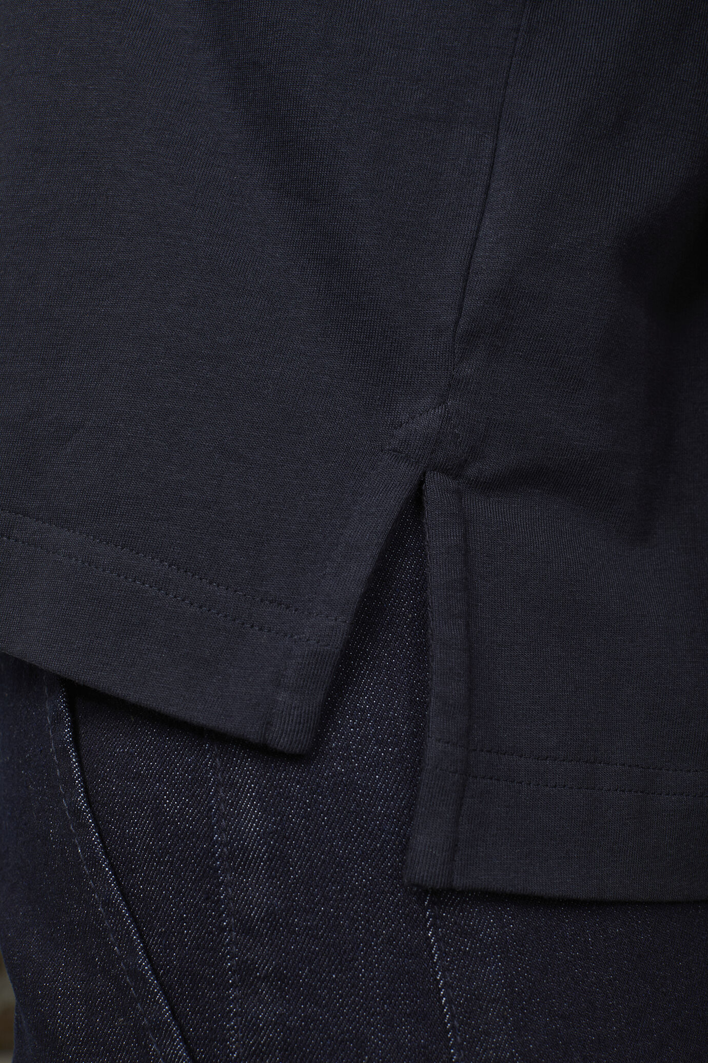 T-shirt femme &agrave; col rond 100&nbsp;% coton coupe r&eacute;guli&egrave;re image number 4