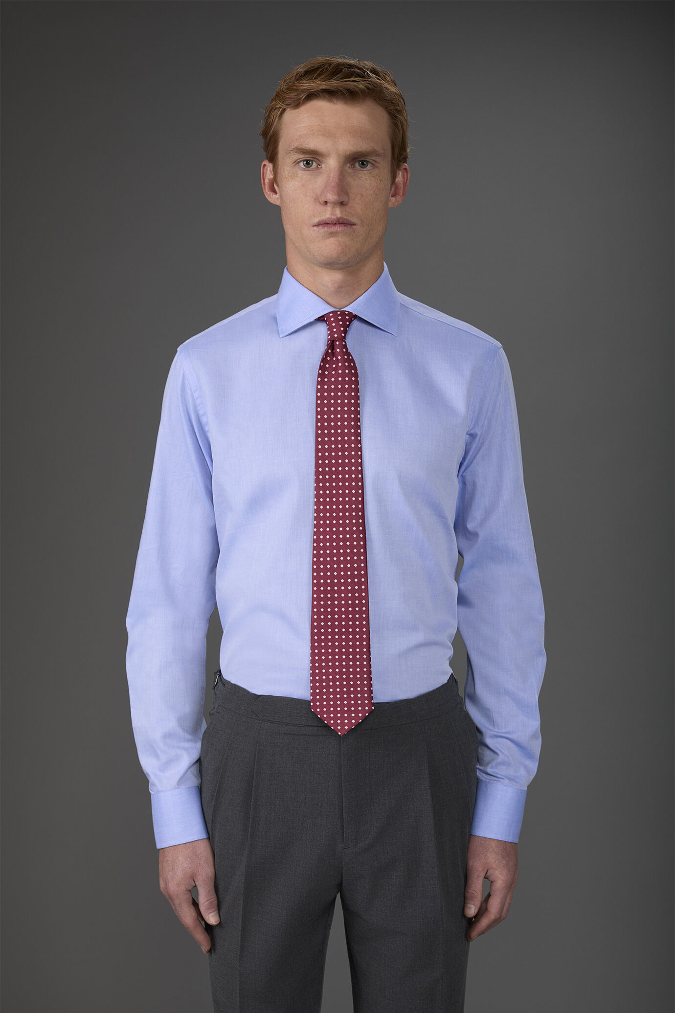 Camicia classica uomo 100% cotone collo francese tinta unita twill image number 0