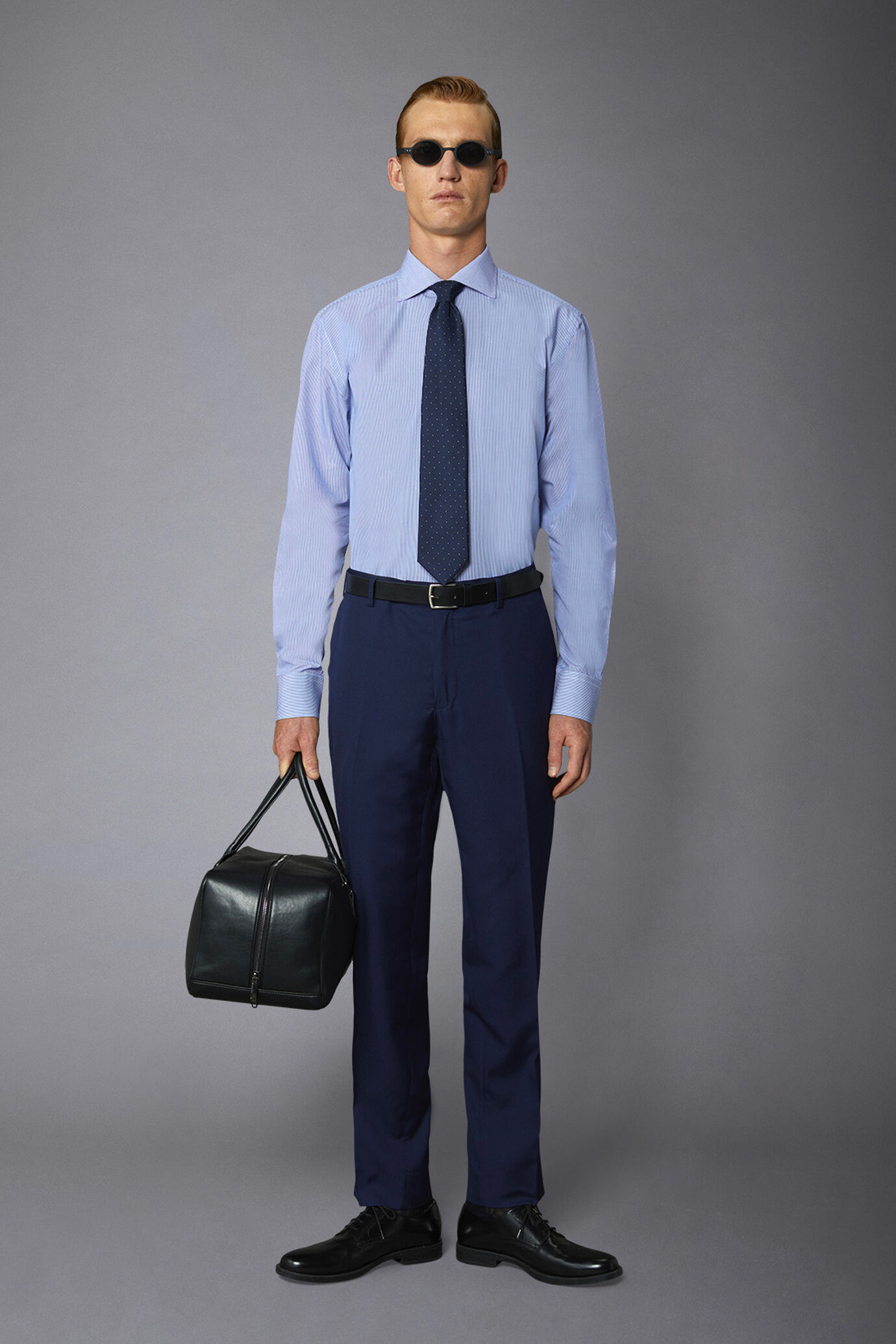 Classic slim fit French collar shirt with narrow stripe pattern