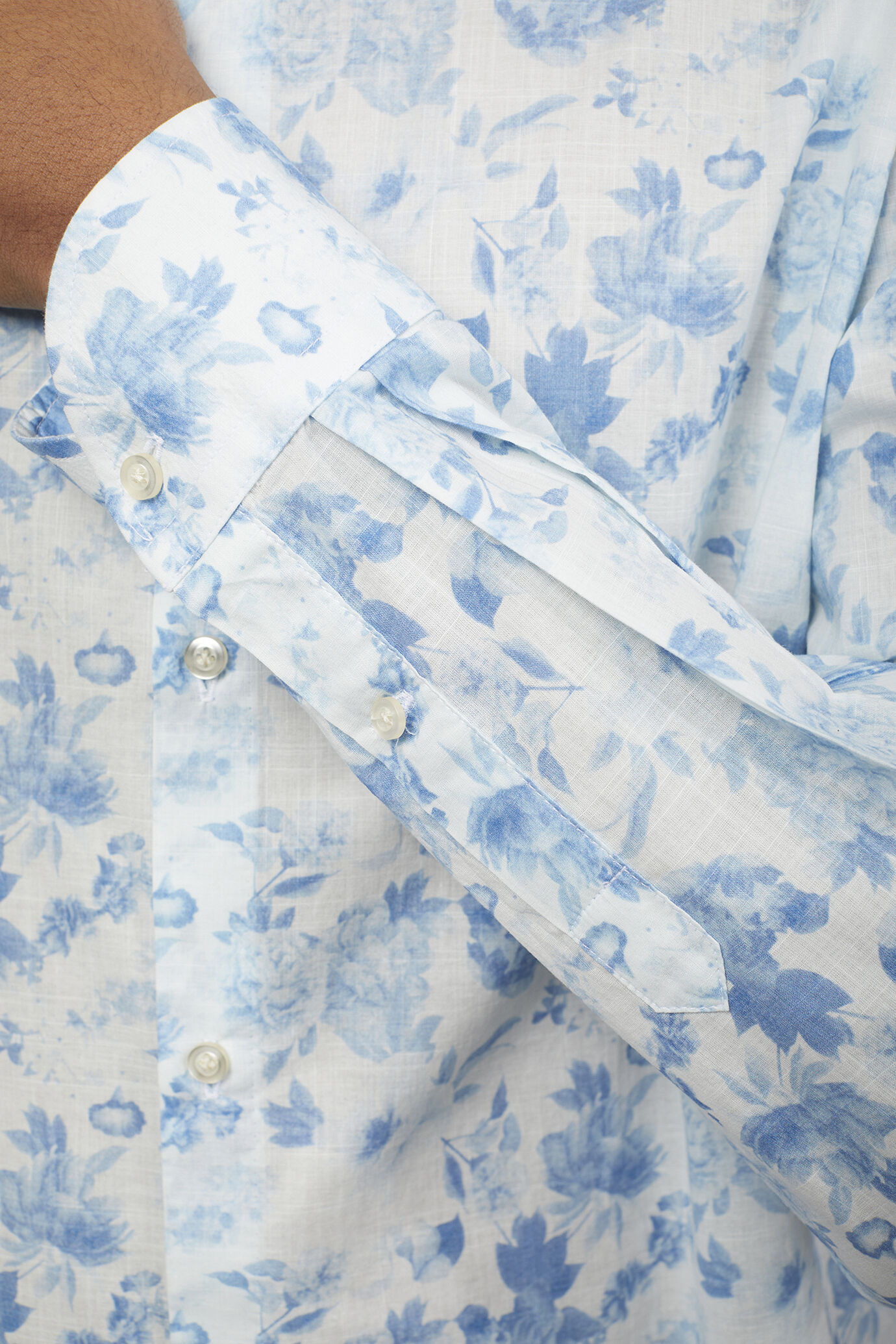 Men&rsquo;s printed casual shirt with classic collar 100% cotton muslin fabric comfort fit image number 4