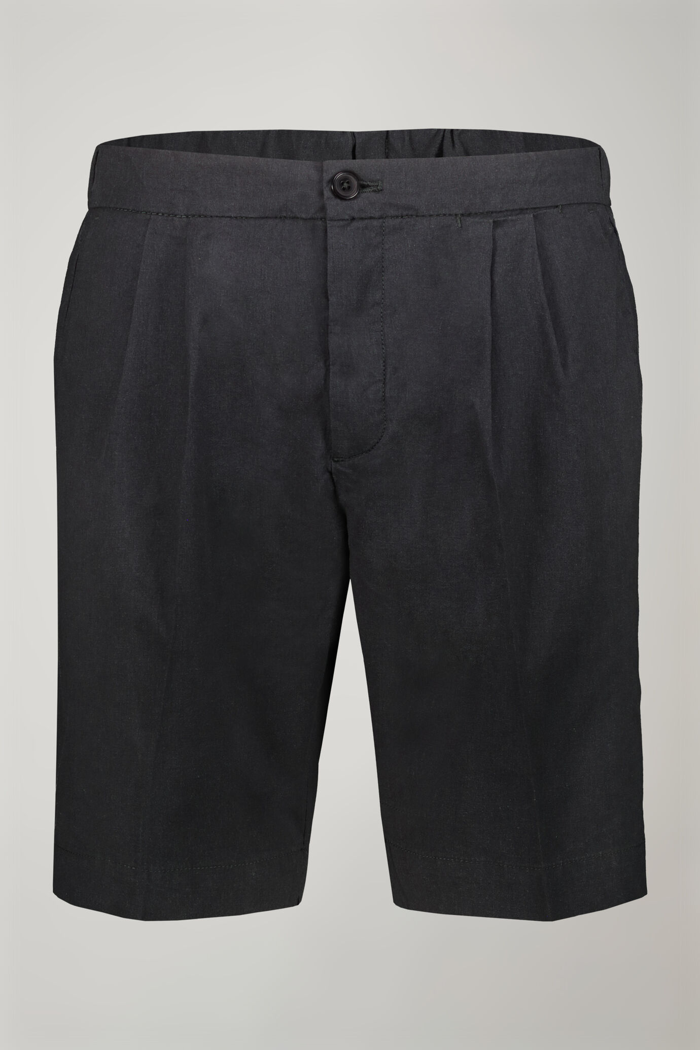 Bermuda homme à double pince et cordon de serrage à la taille en tissu de coton flammé image number 4