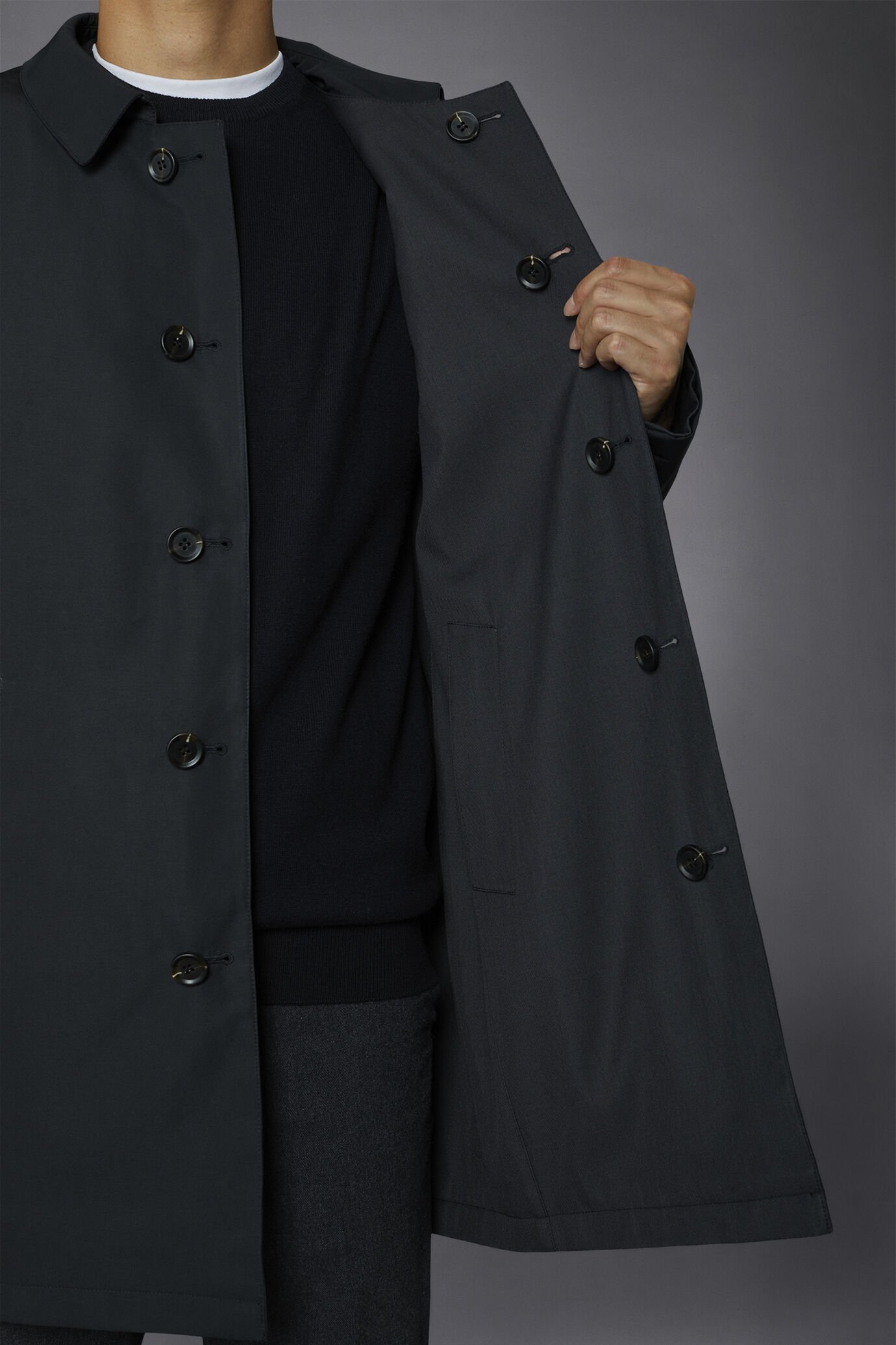 Impermeabile uomo in tessuto tecnico reversibile comfort fit image number 3
