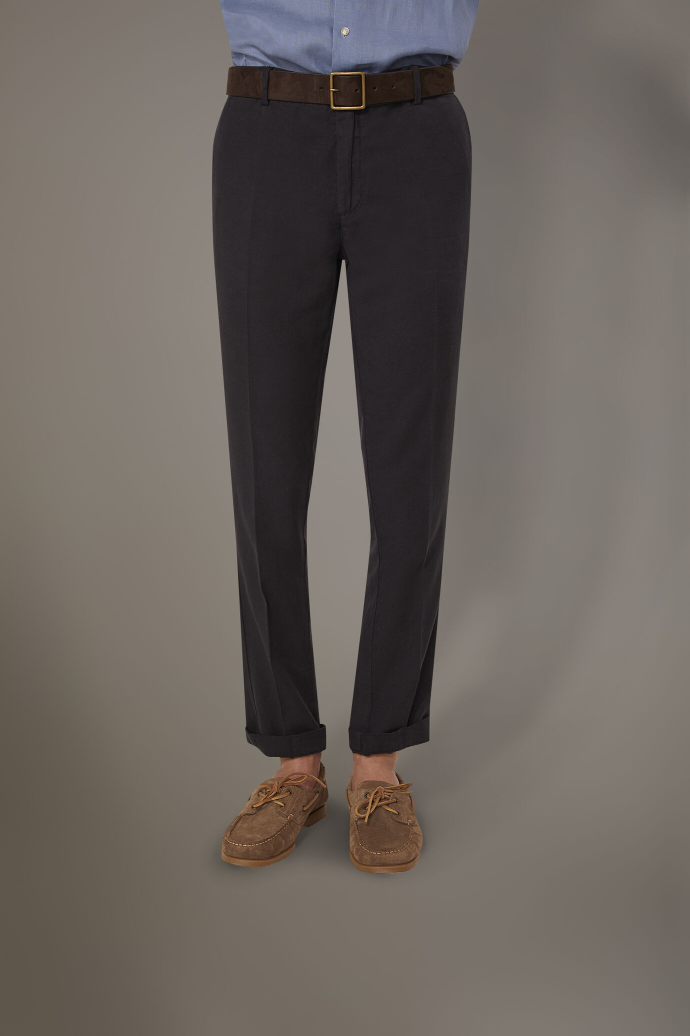 Chino-Hose aus Leinenmischung mit normaler Passform und Twill-Konstruktion image number 1