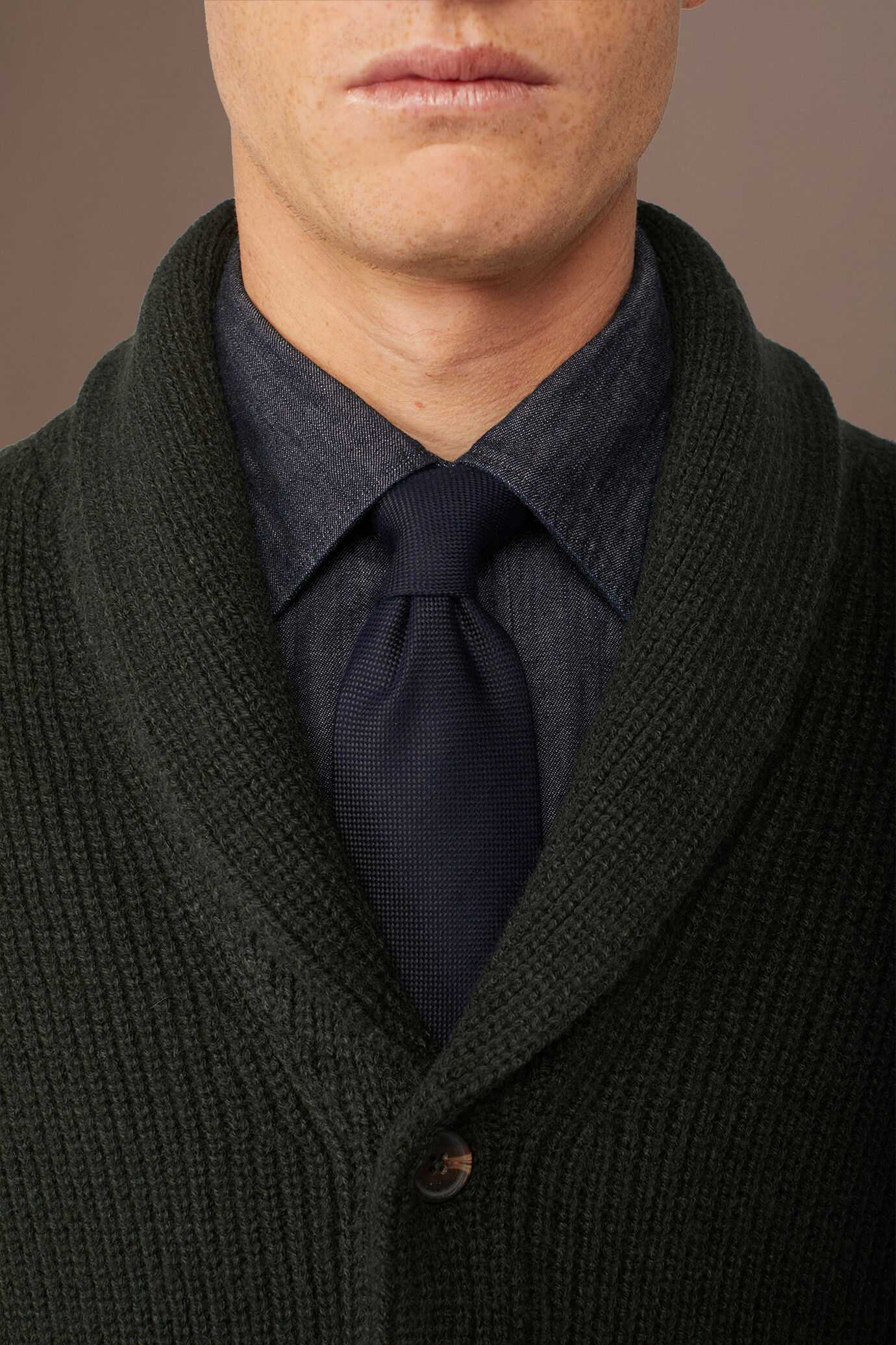 Gestrickte Strickjacke f&uuml;r Herren in englischer Strickoptik regul&auml;re Passform image number 1