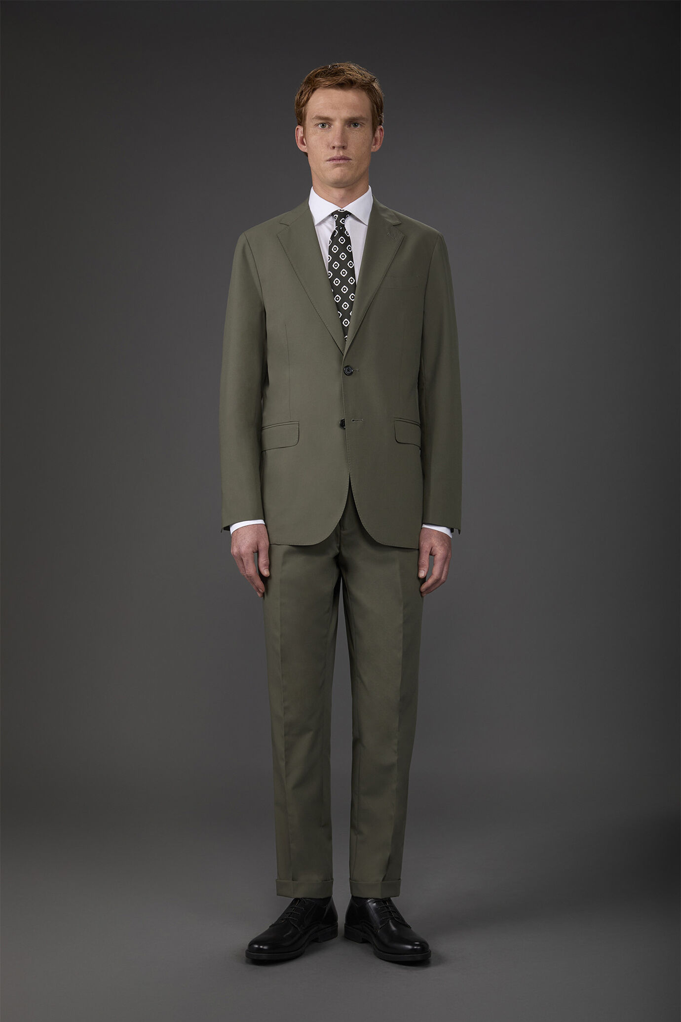 Single-breasted men's Super-Light suit with flat front trousers image number 1