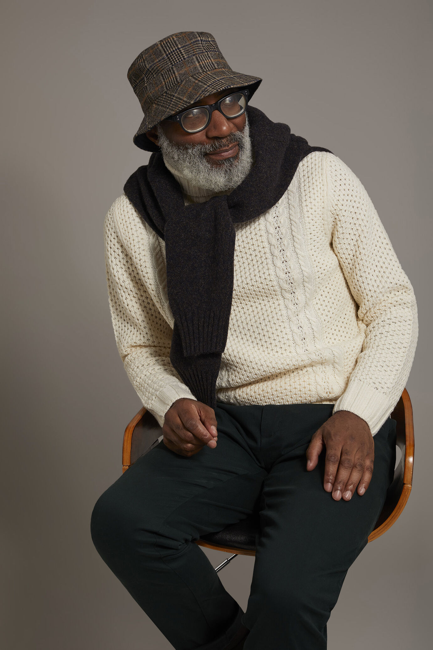 Wool blend turtleneck sweater with honeycomb heavy knitting image number 0