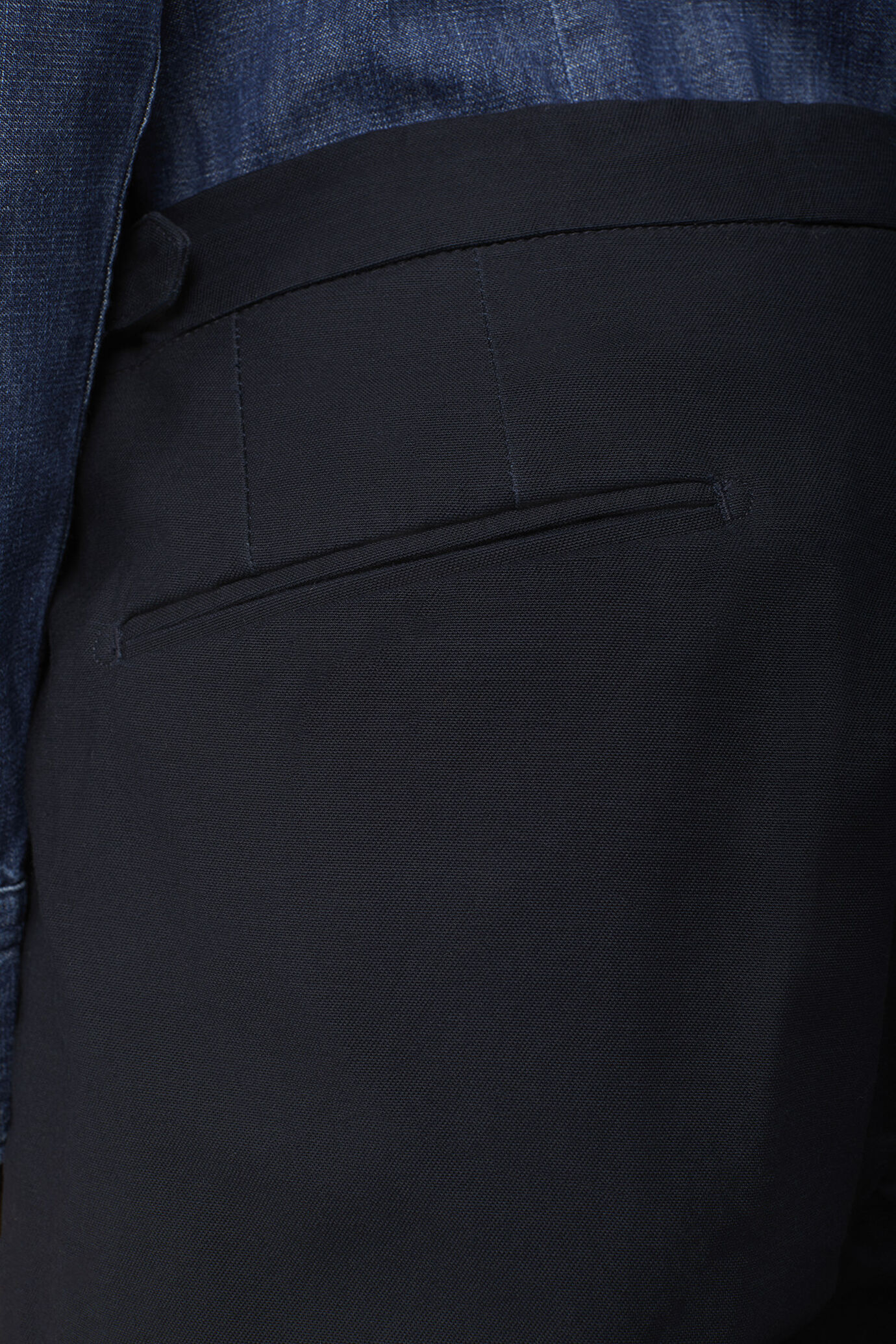 Pantalon pour homme &agrave; double pinces et boucles lat&eacute;rales image number 3