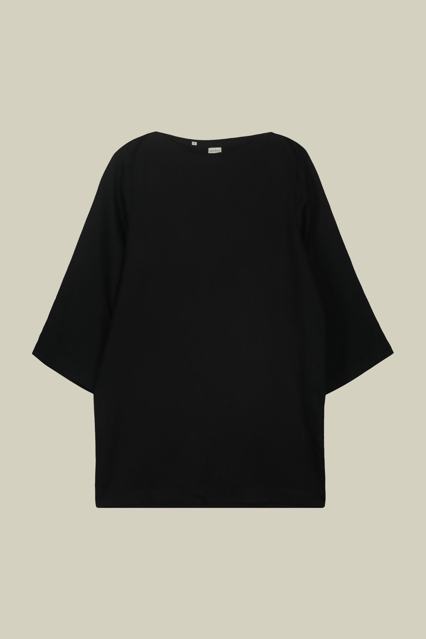 Robe courte pour femme, modèle en trapèze avec manches trois-quarts et fentes image number 4