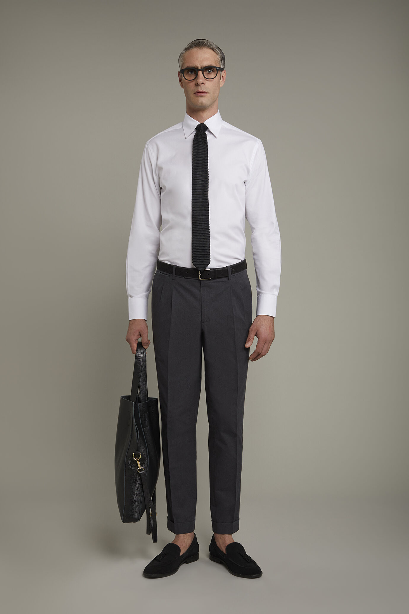 Men's shirt classic collar 100% cotton plain fabric regular fit image number 0