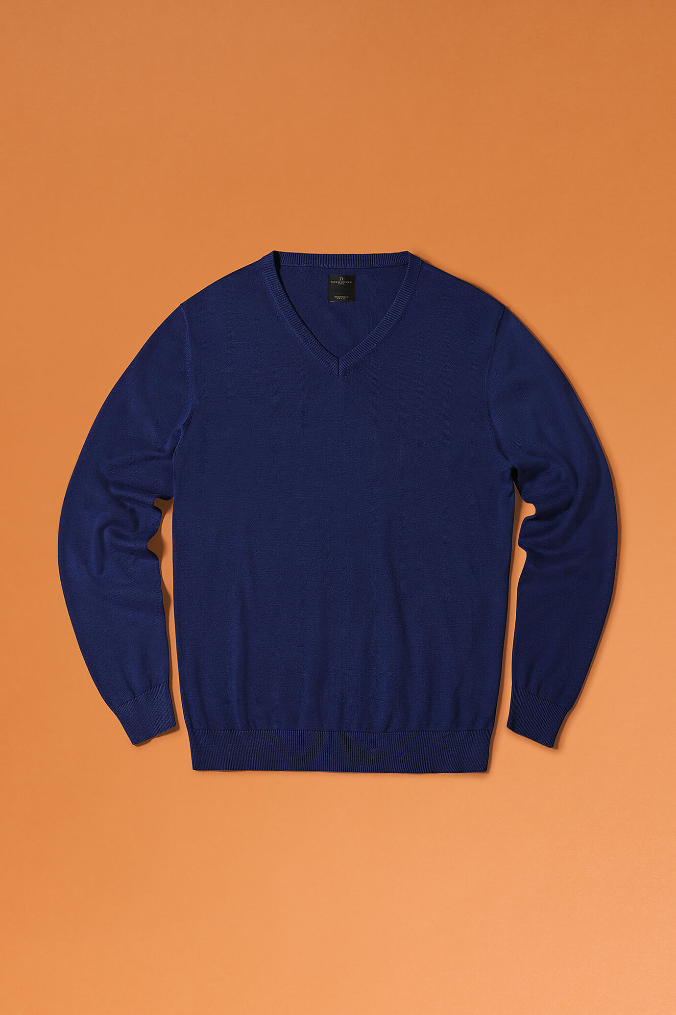 Maglia scollo a V in tinta unita puro cotone uomo image number 0