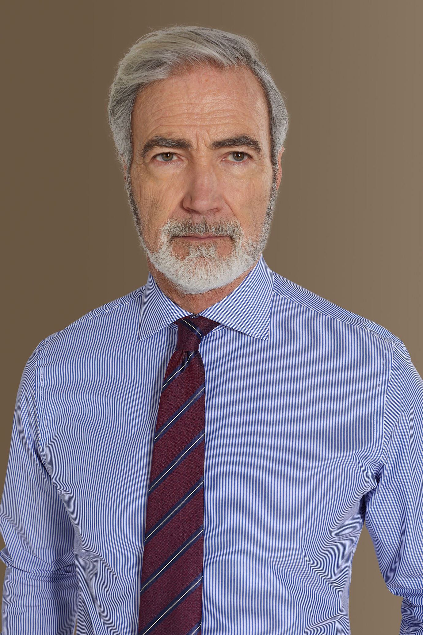 Camicia classica collo francese tinto filo a righe uomo image number 1