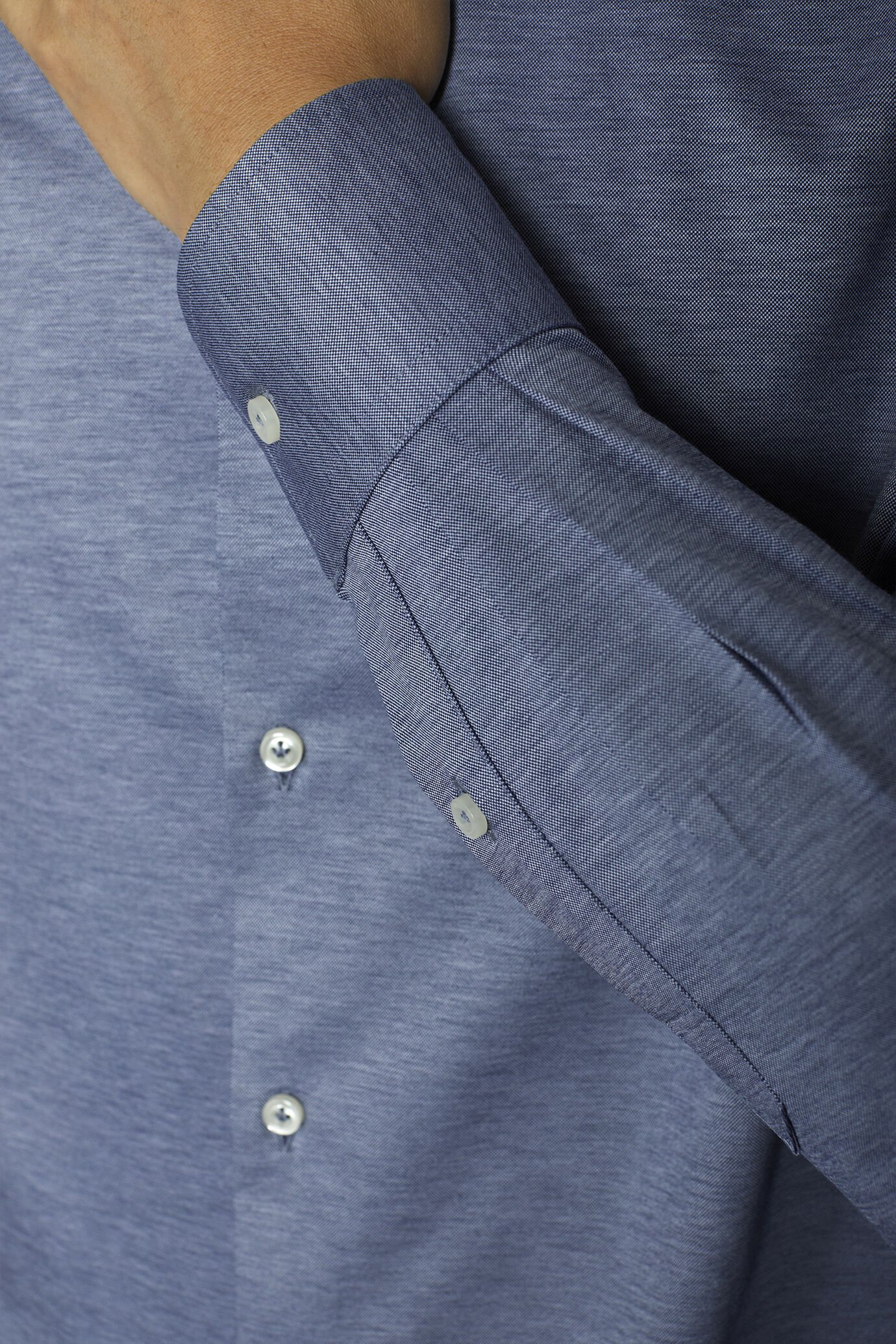 Camicia classica genderless in jersey collo francese comfort fit tessuto stampato melange image number 3