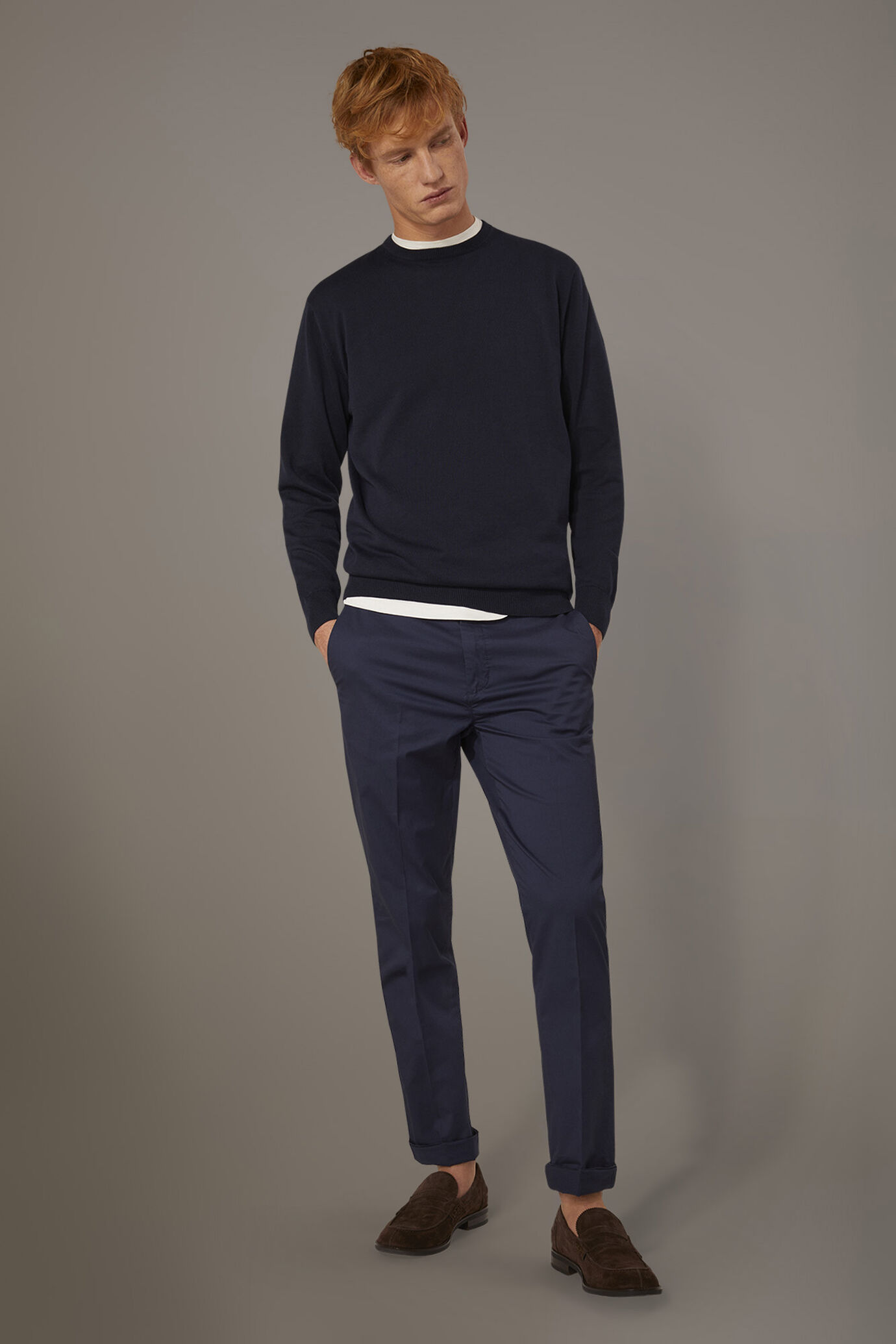 Klassische Chino-Hose für Männer image number 1