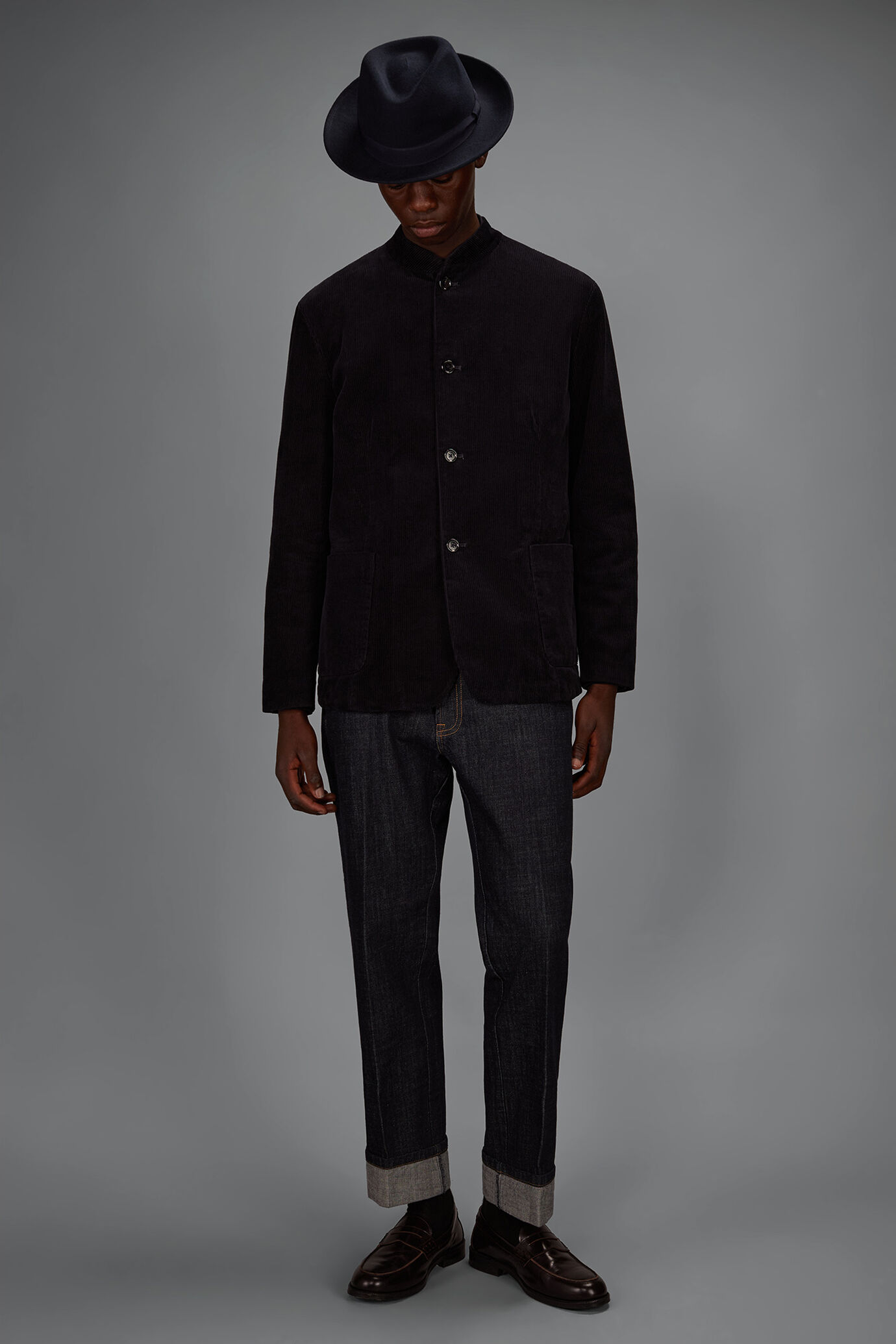Veste pour homme 100% coton en velours c&ocirc;tel&eacute; coupe classique image number 0