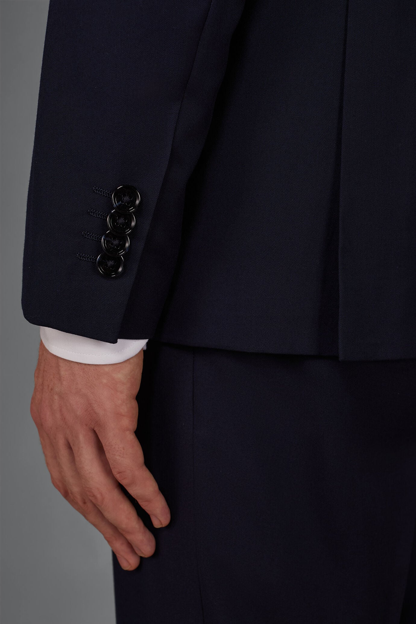 Costume homme &agrave; simple boutonnage en polylaine, coupe classique image number 3