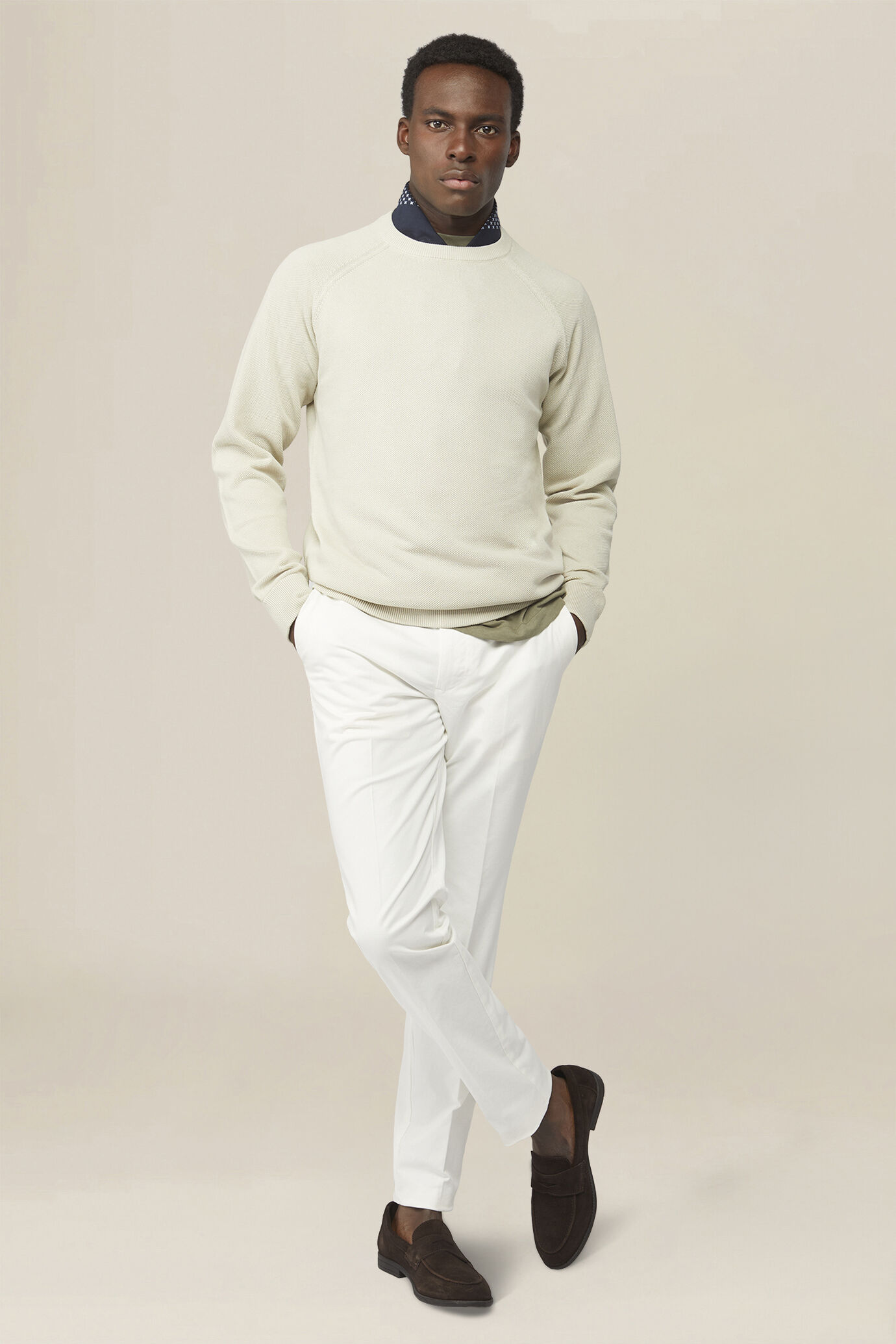 Herrenpullover mit Rundhalsausschnitt aus 100 % Baumwolle mit Reliefmuster image number 1