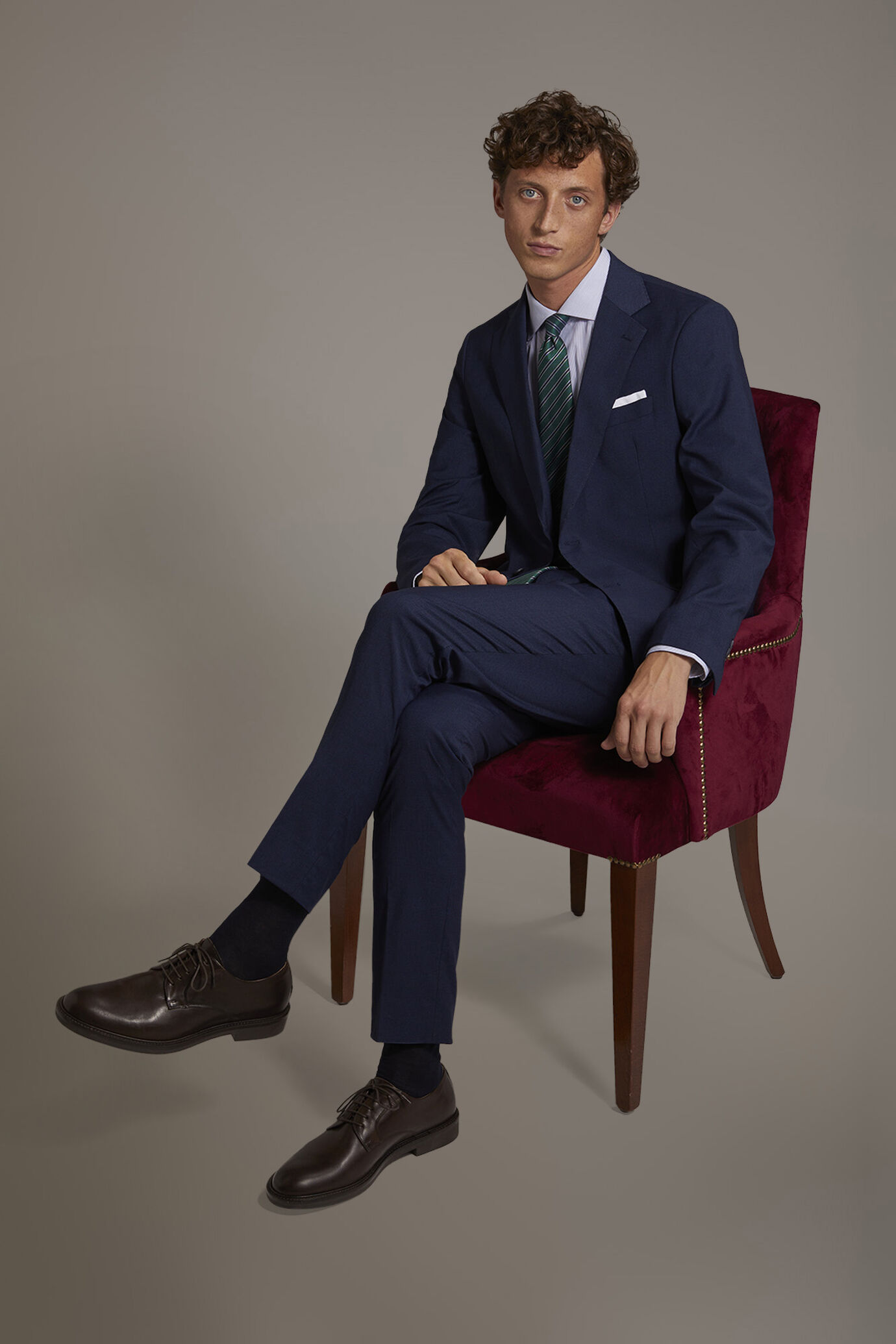Regular fit single-breasted suit in micro pied de poule fabric