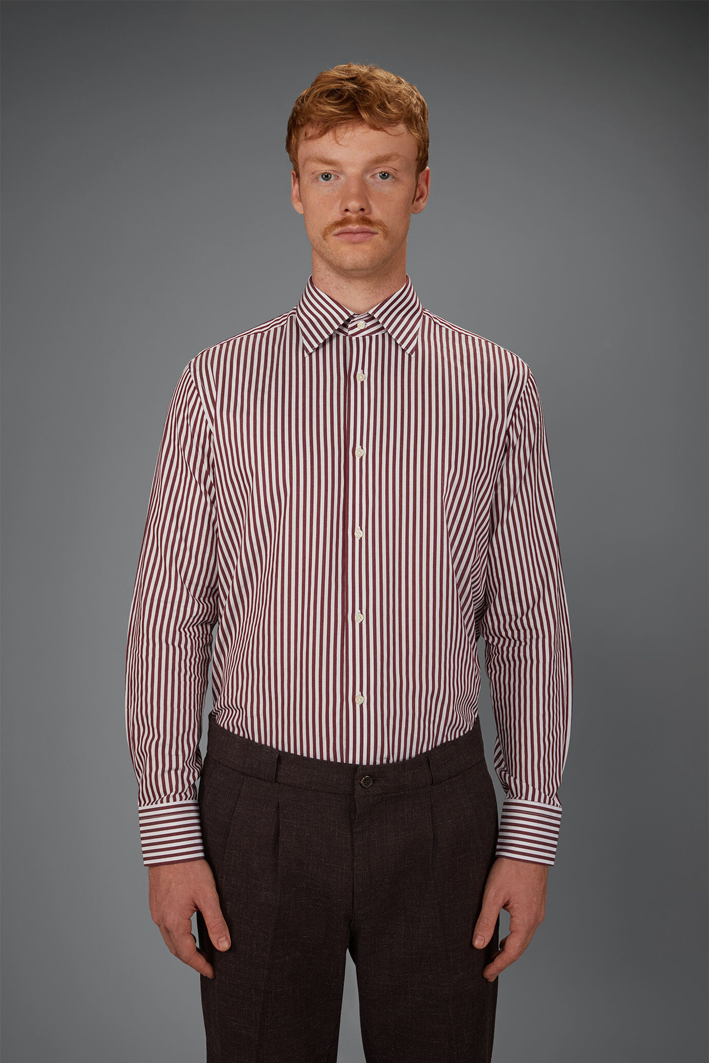 Camicia uomo in 100% cotone tinto filo a righe larghe image number 1