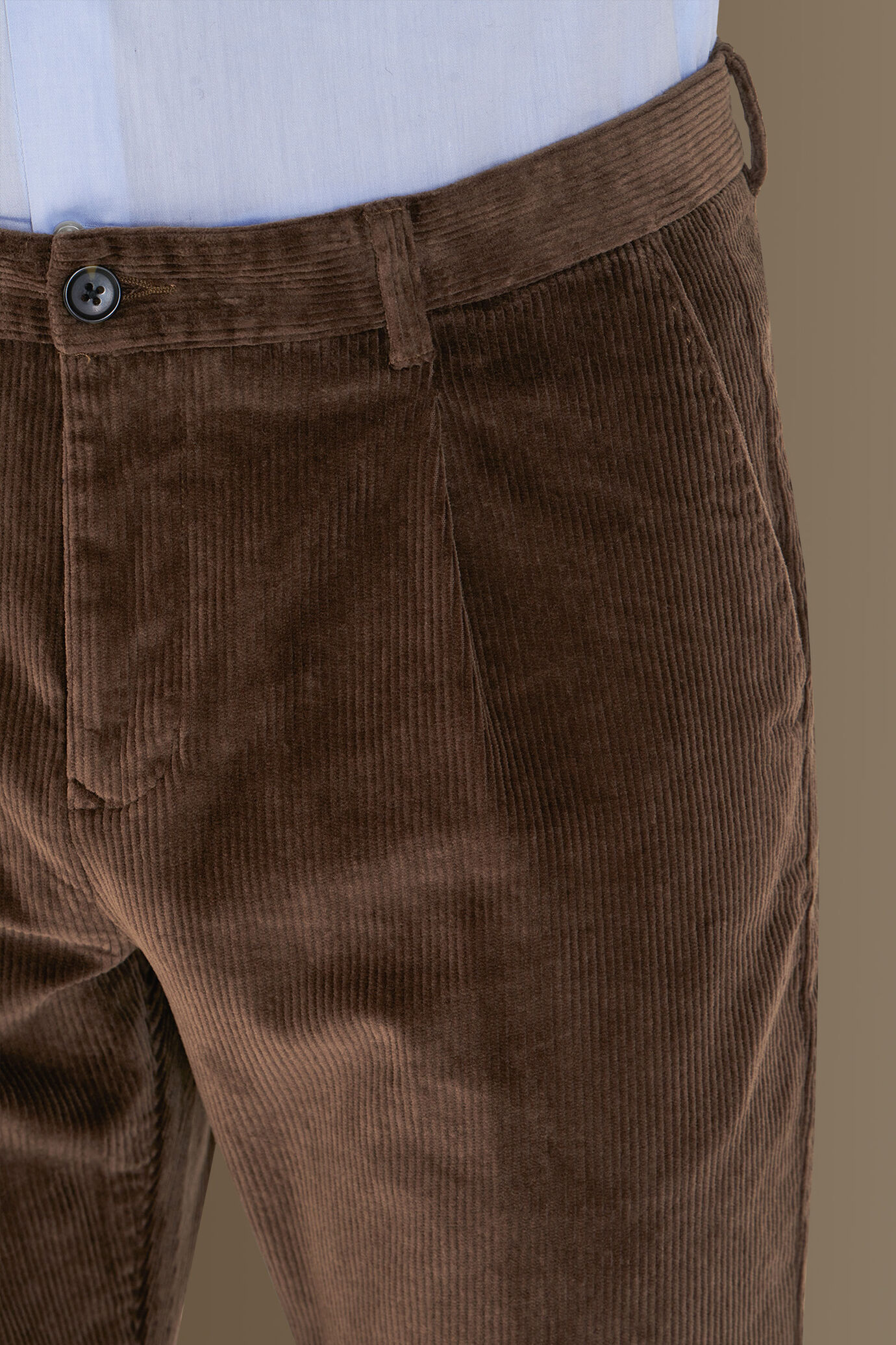 Pantalone uomo chino velluto a coste image number 3