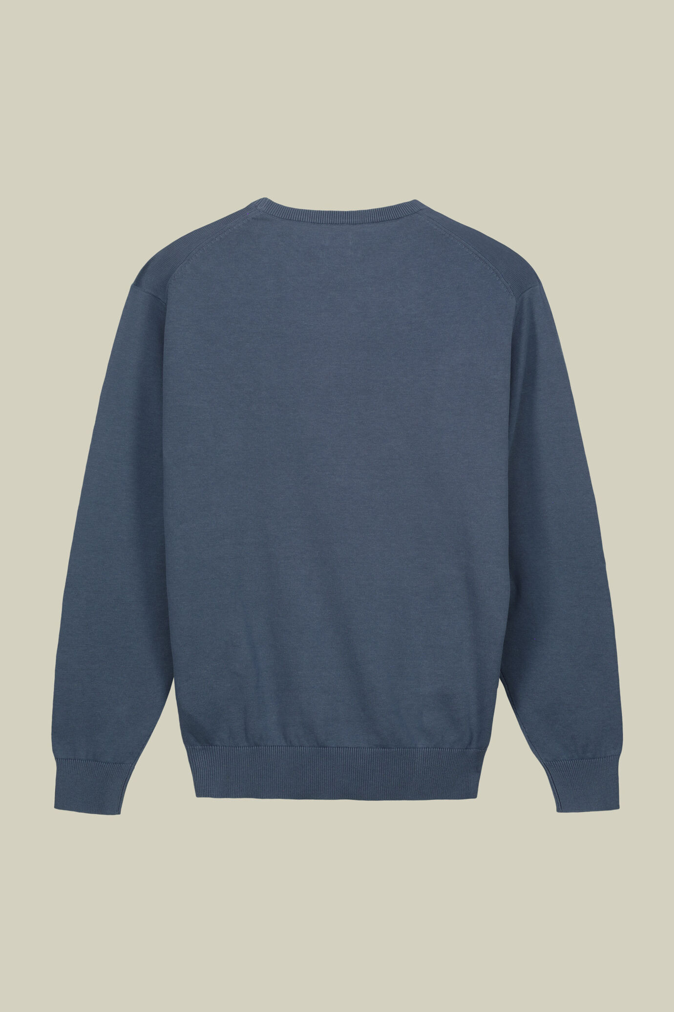 Men's crew neck sweater in bio-washed 100% cotton image number 5