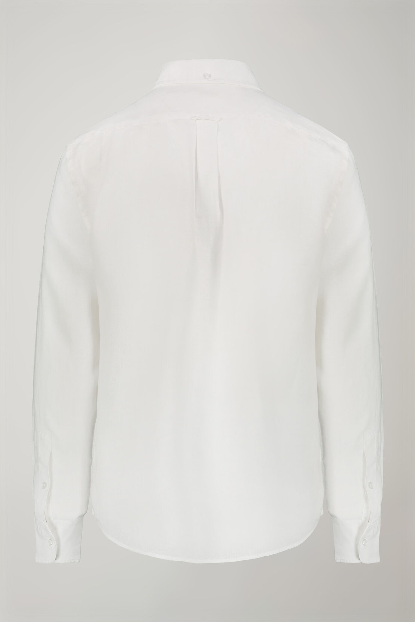 Chemise décontractée pour homme avec col boutonné en 100 % lin coupe confort image number 6