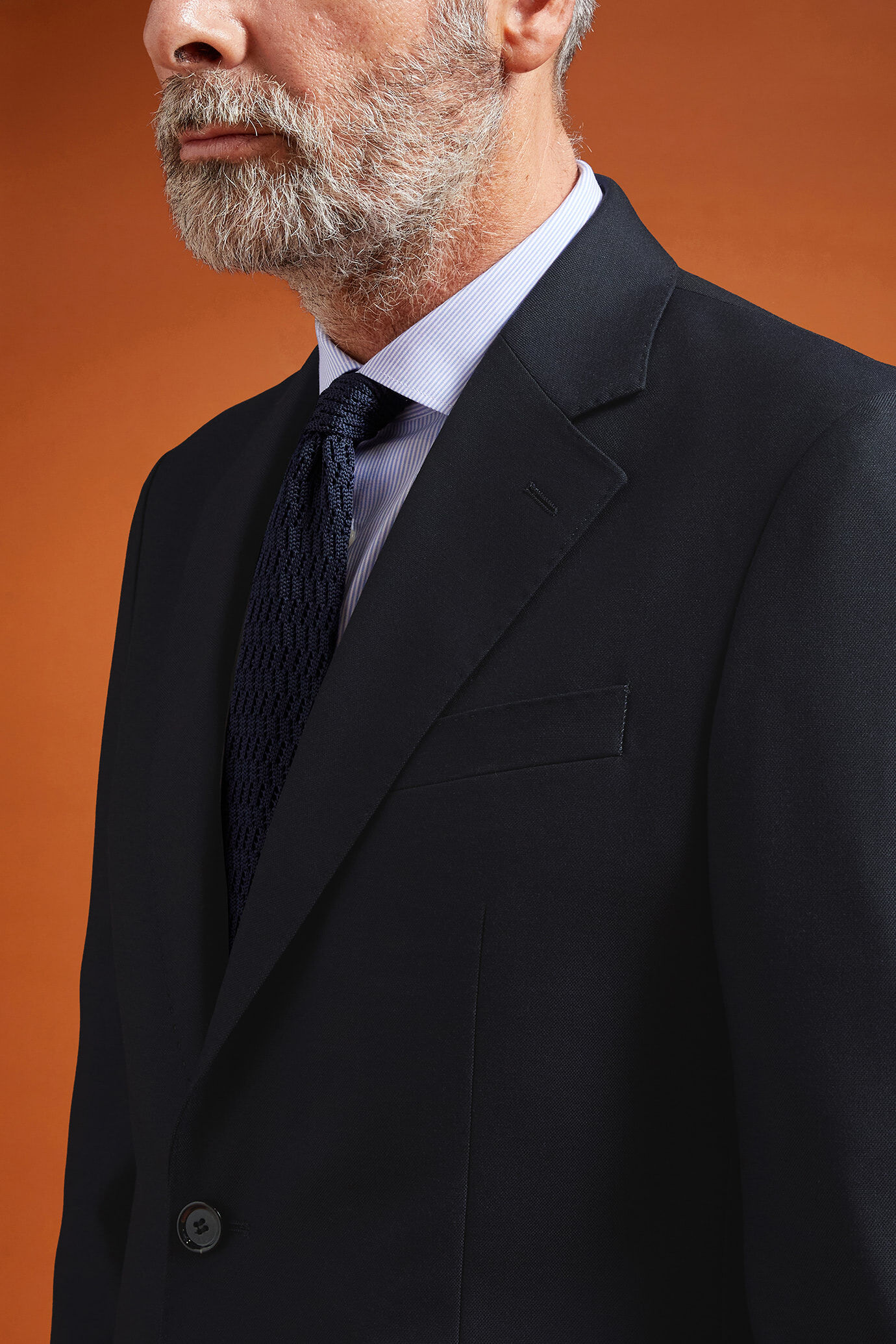 Men's regular fit single-breasted suit in dobby fabric image number 2
