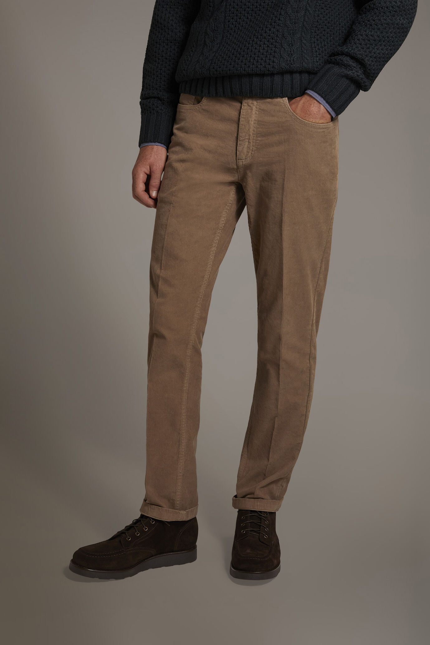 Regular fit 5 pockets trousers in corduroy fabric image number 2