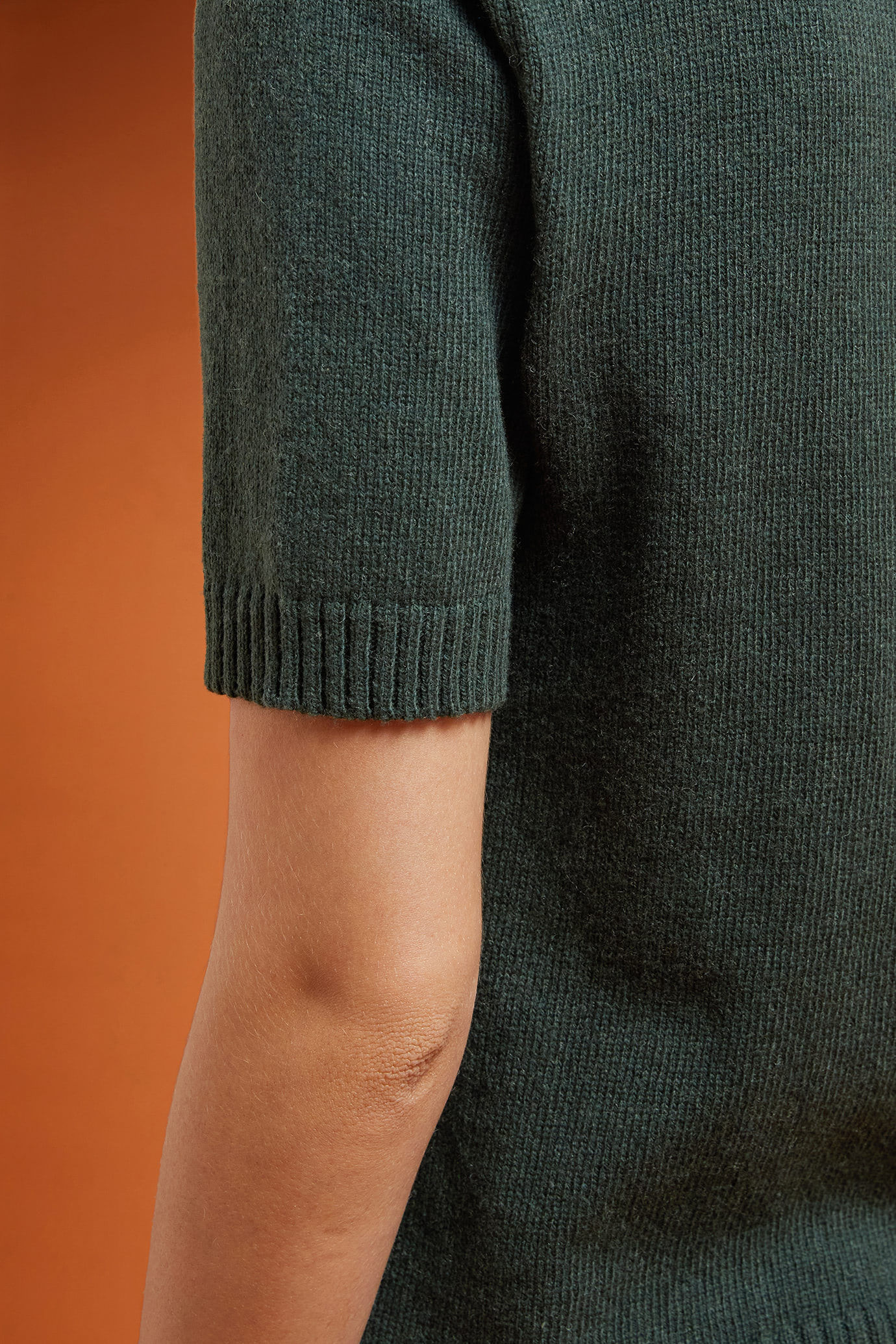 Damen-Poloshirt aus Strick mit halblangen Ärmeln in normaler Passform image number 2