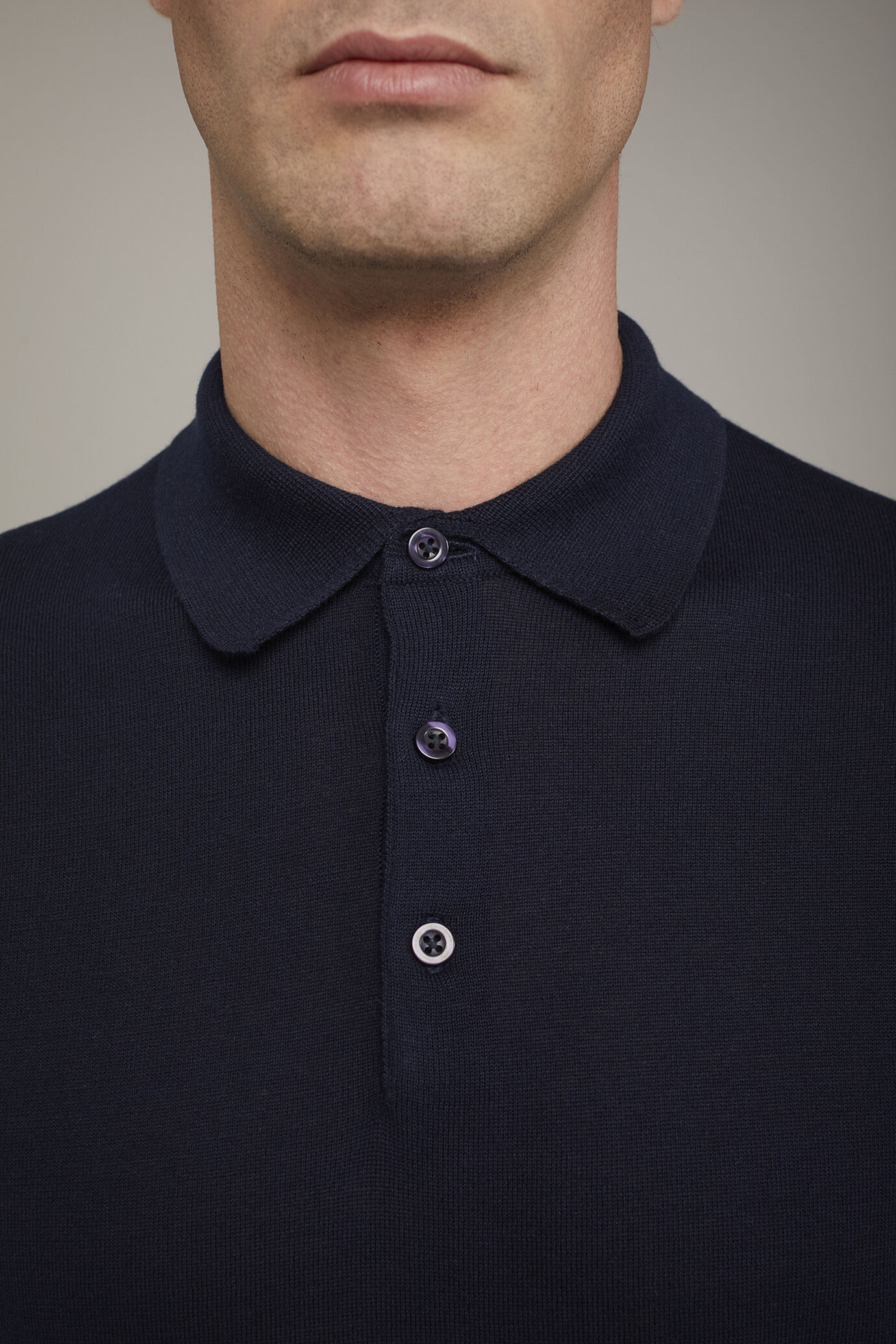Herren-Poloshirt aus 100 % Baumwolle mit kurzen Ärmeln in normaler Passform image number 3
