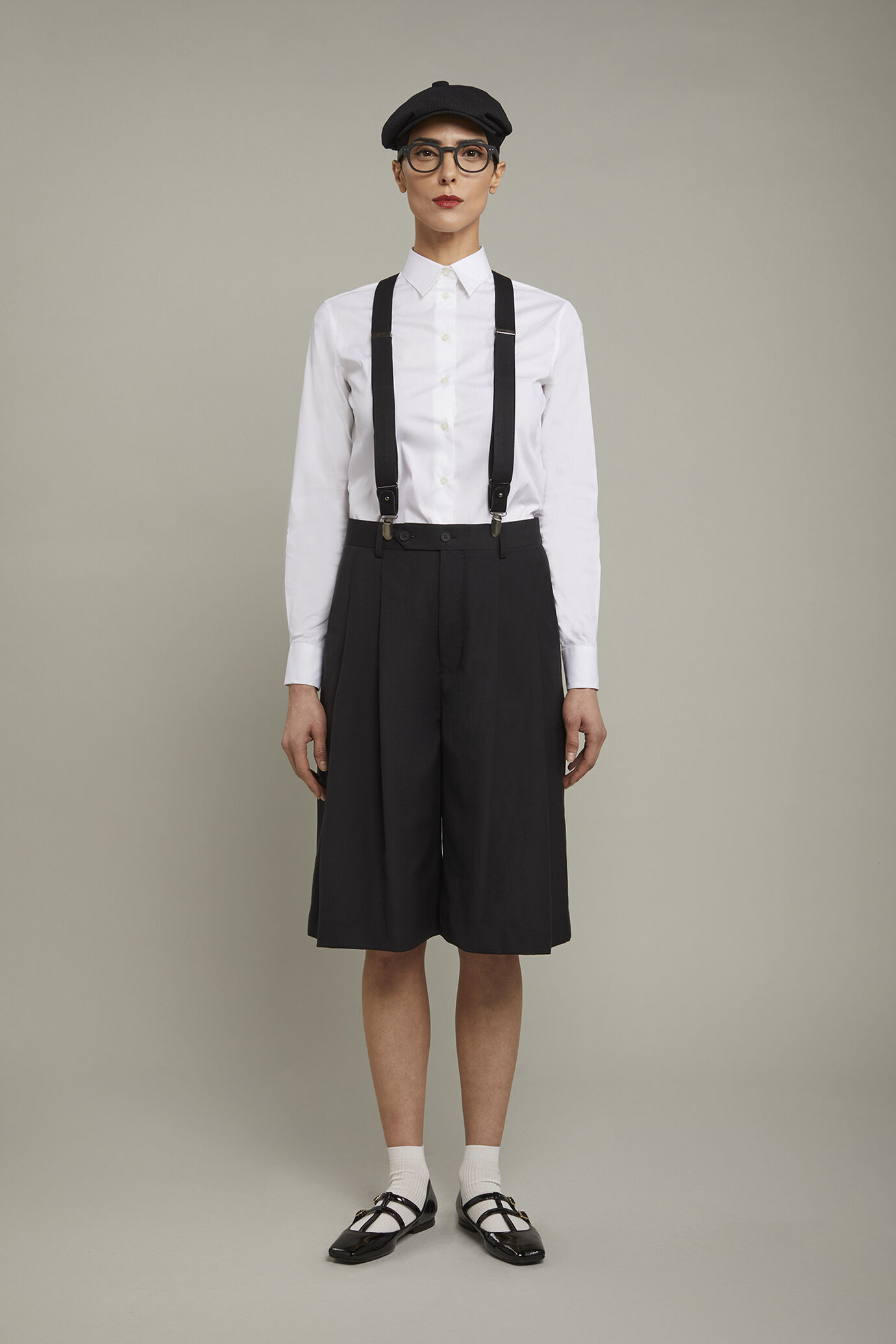 Women's classic solid color stretch cotton shirt image number 0