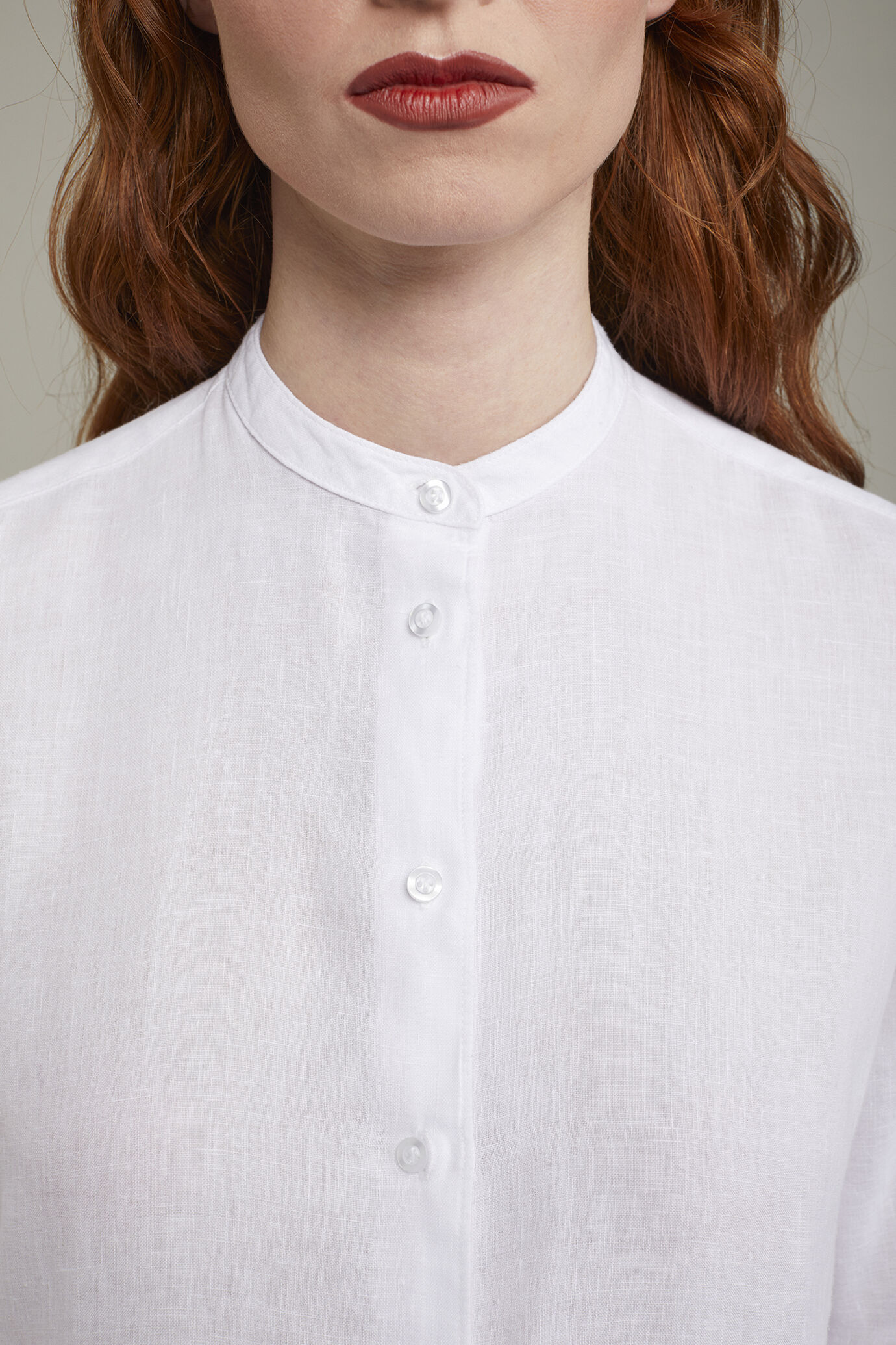 Camicia donna con collo coreano 100% lino image number 3