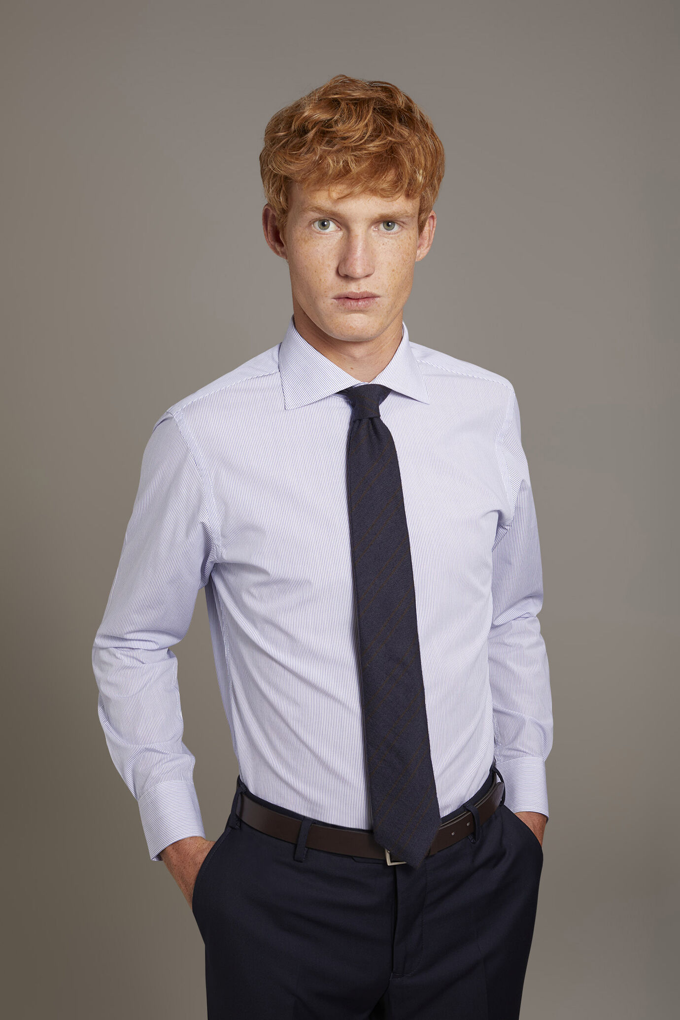 Camicia classica collo francese classic fit tessuto tinto filo rigato image number 1