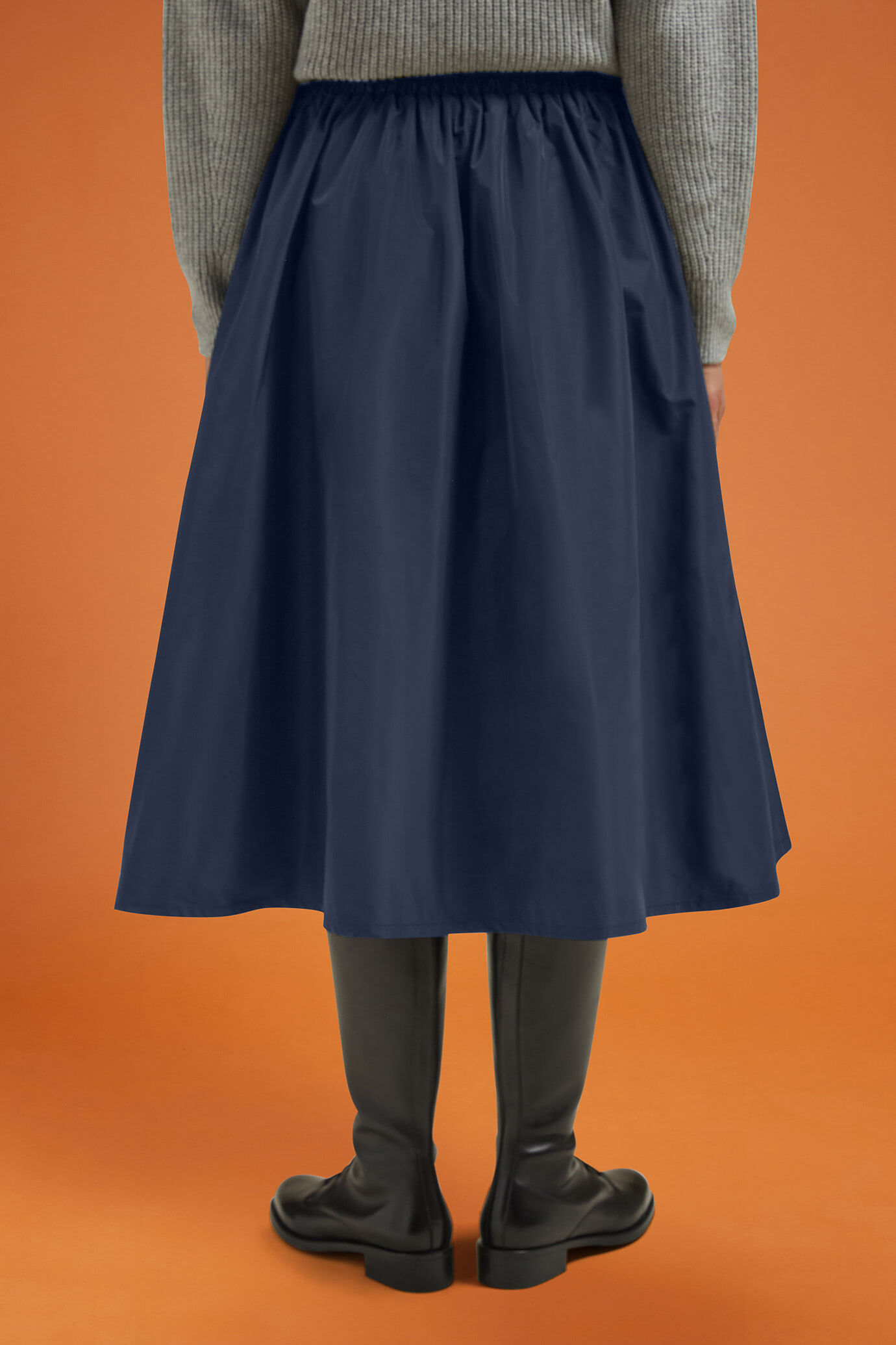 Gonna donna lunga a palloncino in taffet&agrave; tinta unita con elastico in vita regular fit image number 2