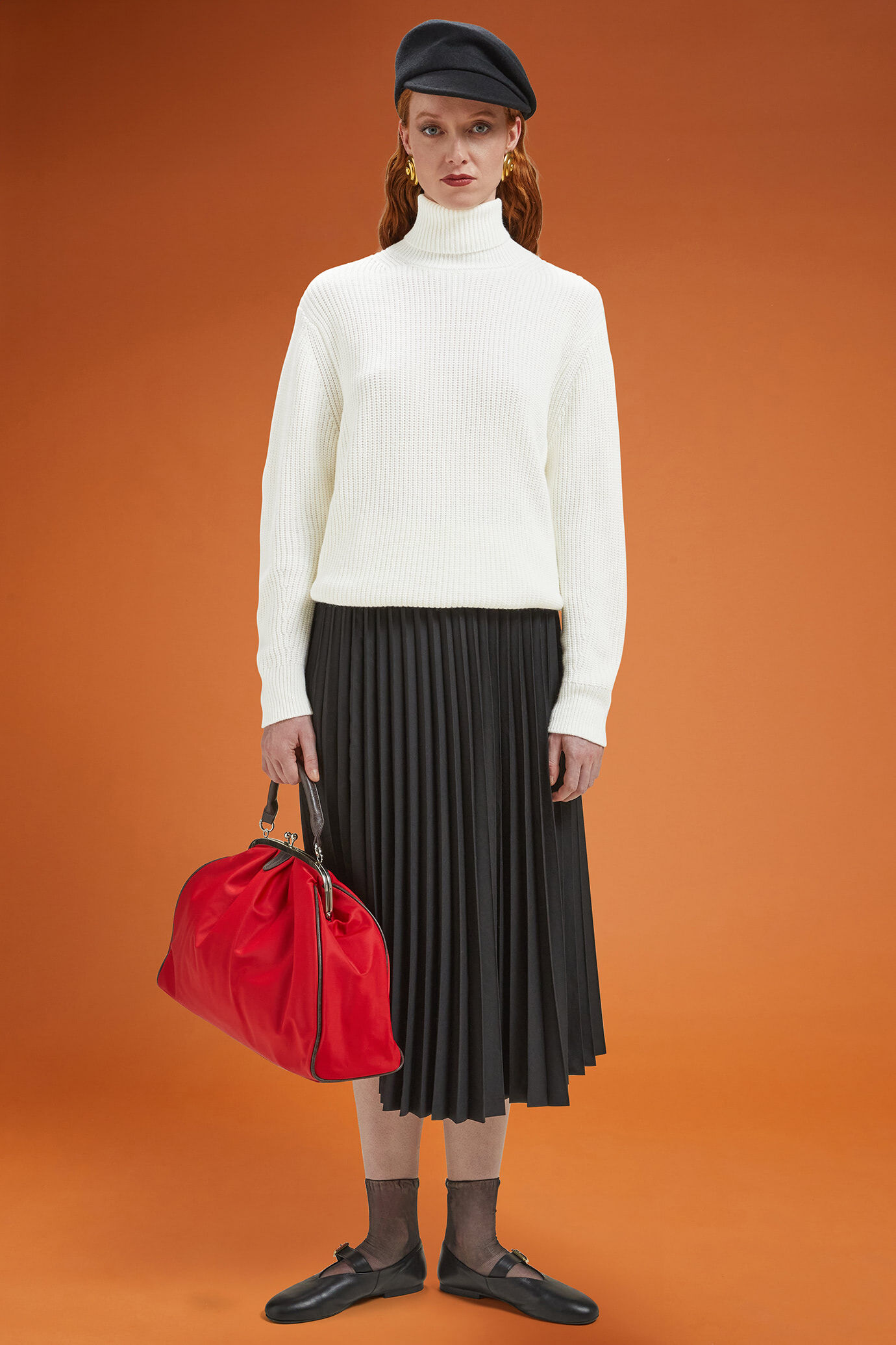 Maglia donna a collo alto in costa inglese regular fit image number 1