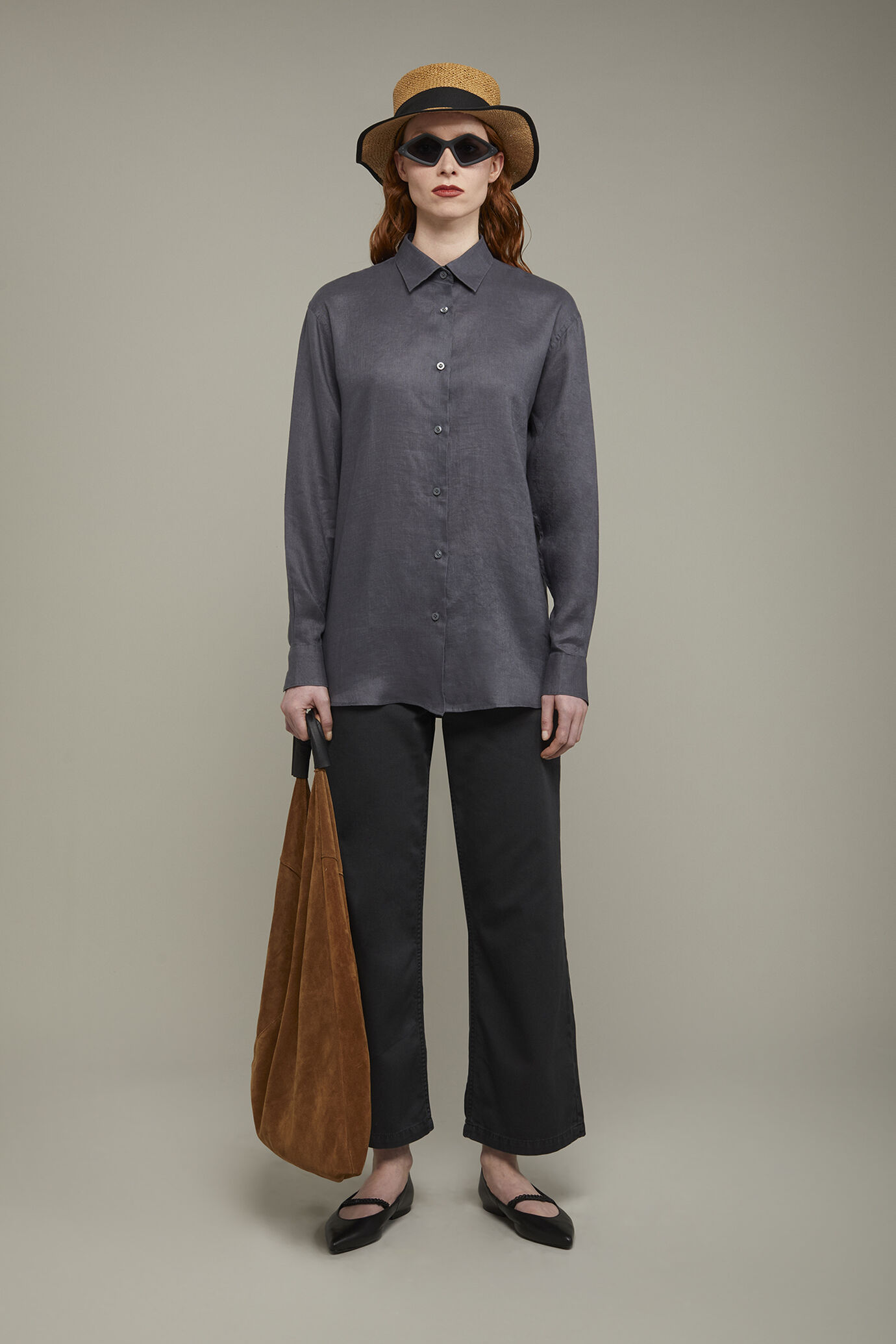 Women’s shirt with classic collar 100% linen image number 0