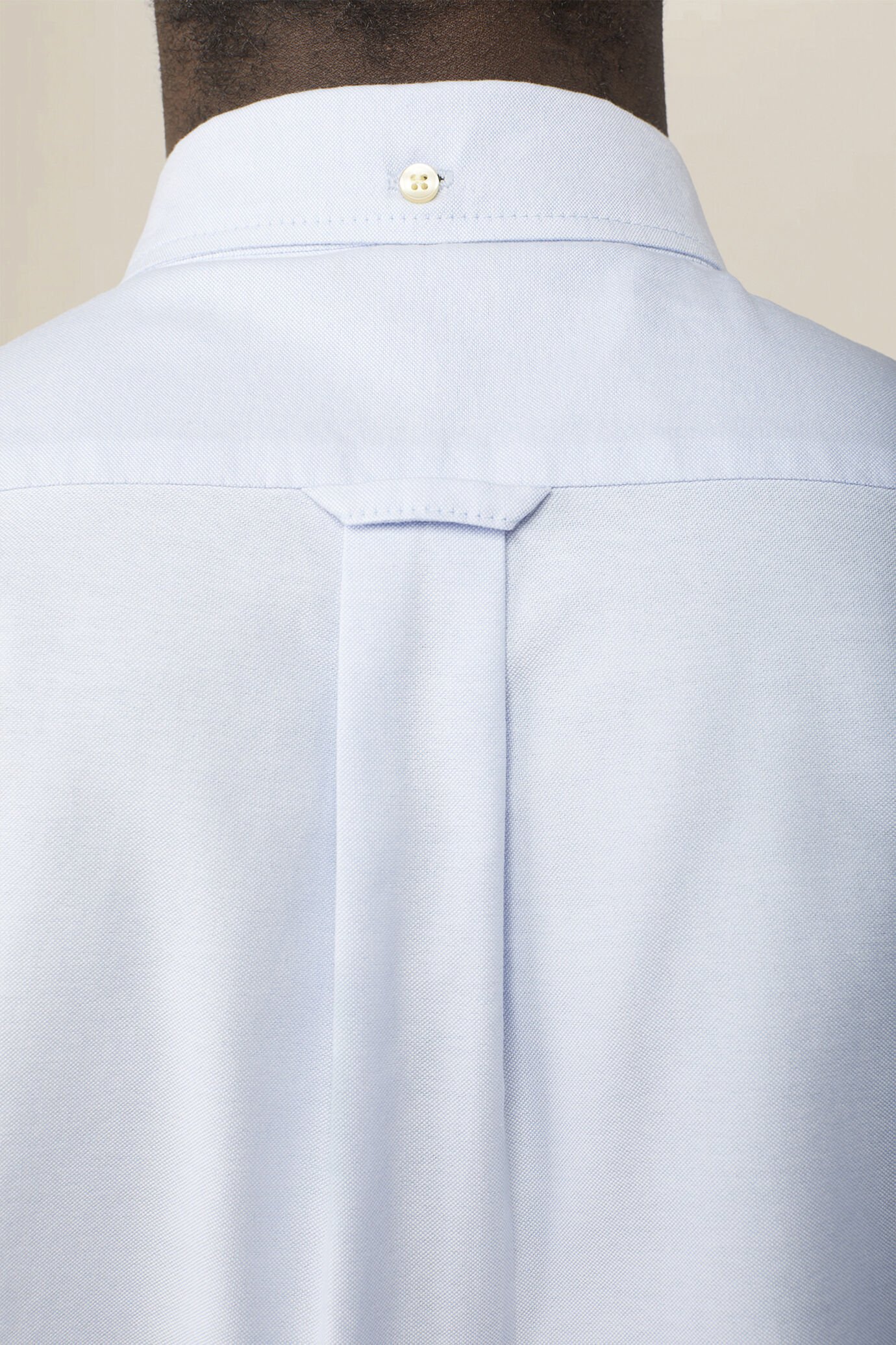 Herrenhemd aus 100 % Baumwolle Oxford, einfarbig, mit Button-Down-Kragen image number 3