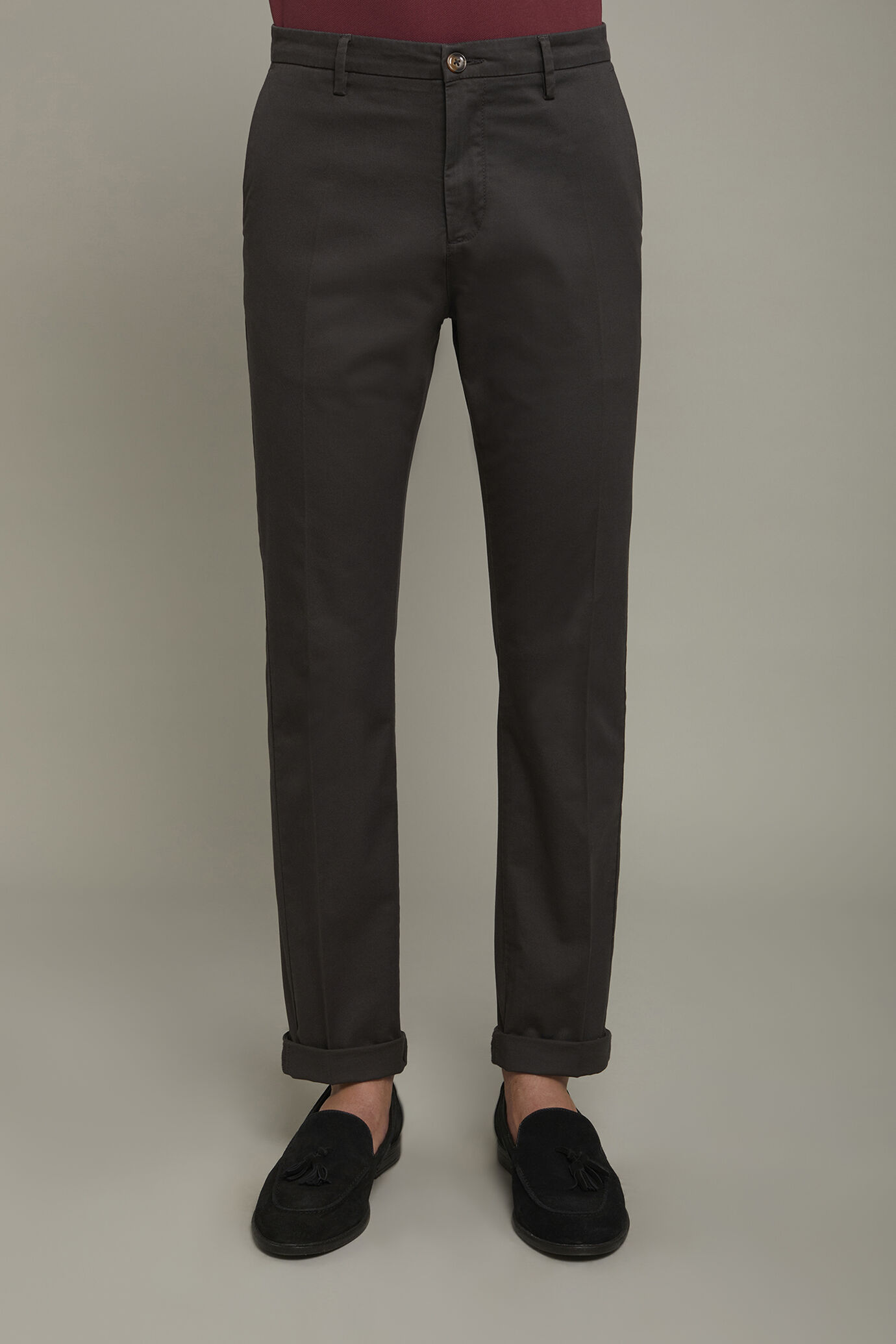 Pantalon chino classique pour homme en tissu sergé stretch coupe parfaite image number 3