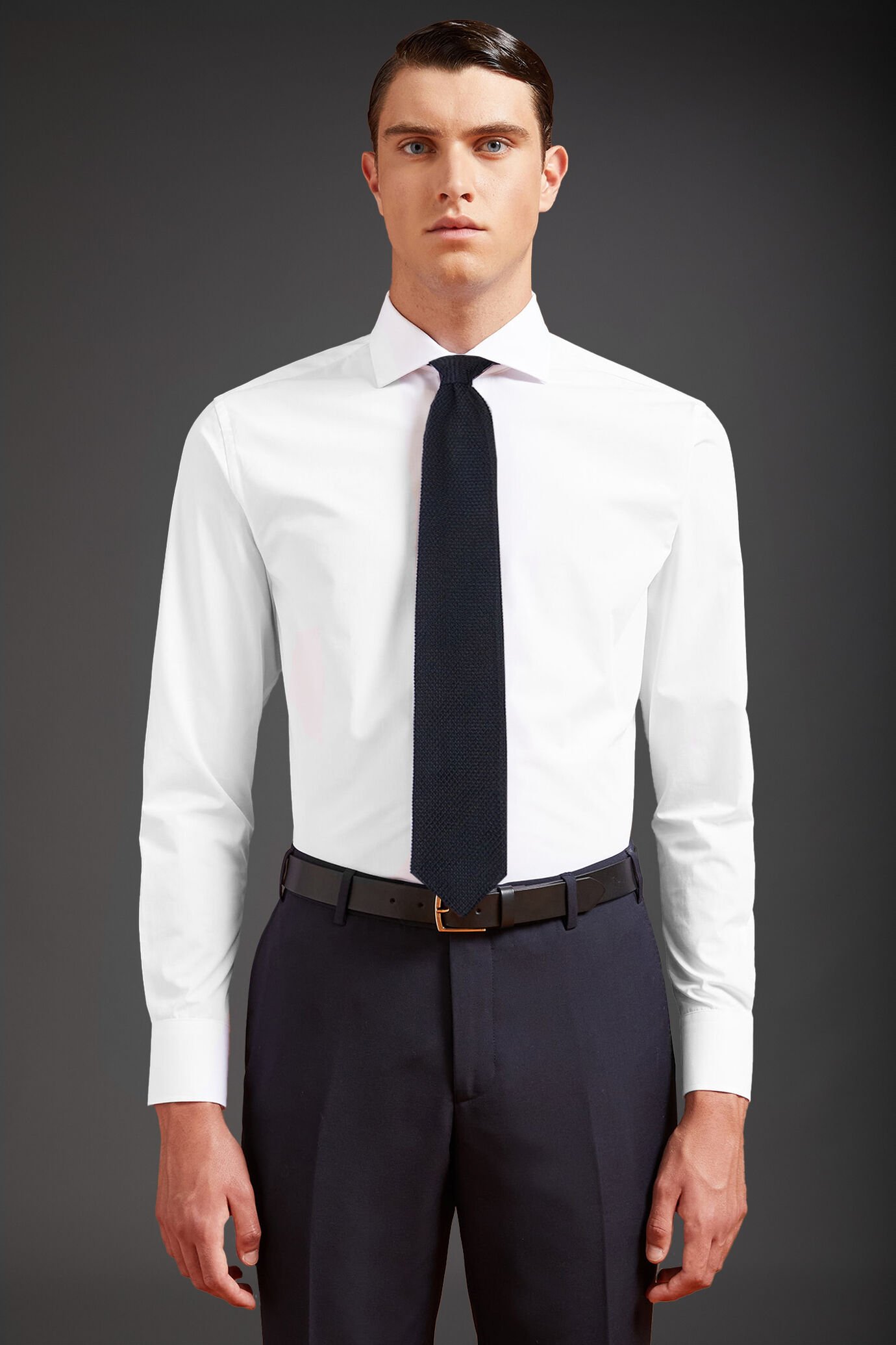 Camicia classica collo francese uomo tinta unita image number 0