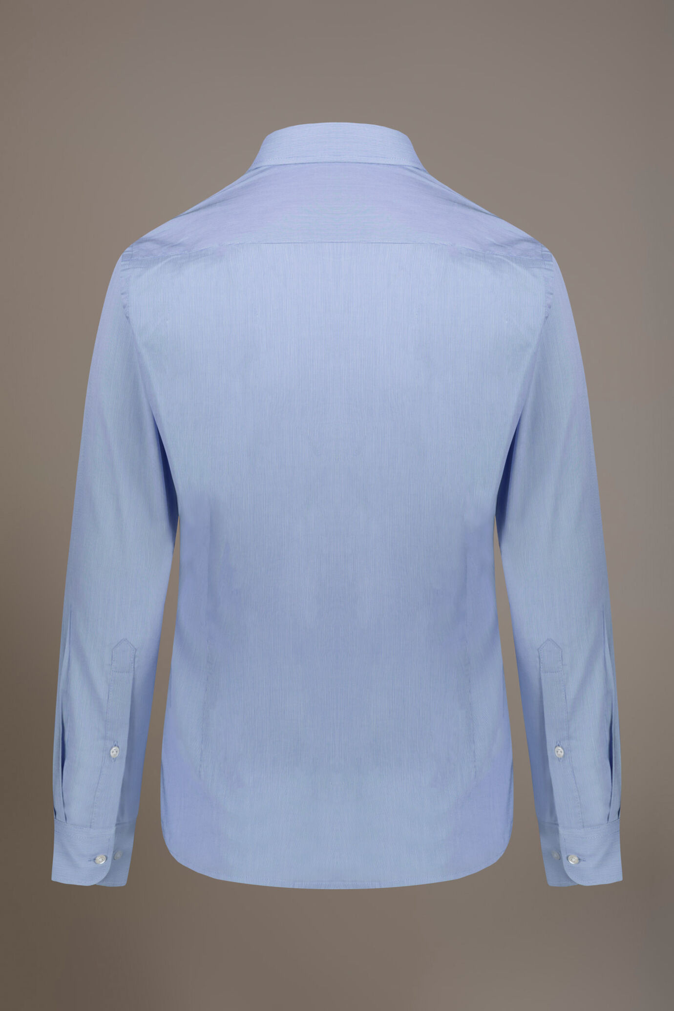 Camicia classica collo francese slim fit tessuto armaturato image number 4