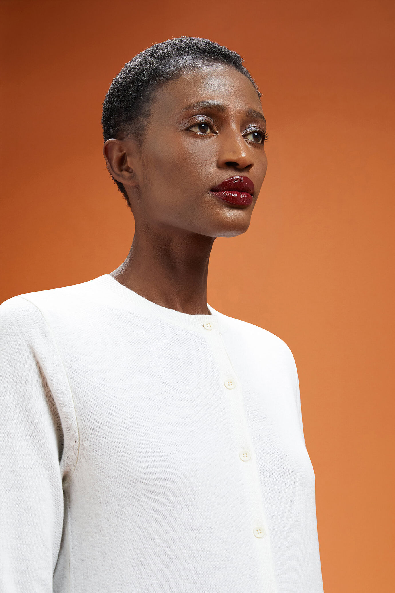 Damen-Strickjacke mit Rundhalsausschnitt aus Wolle und Kaschmir in normaler Passform image number 3