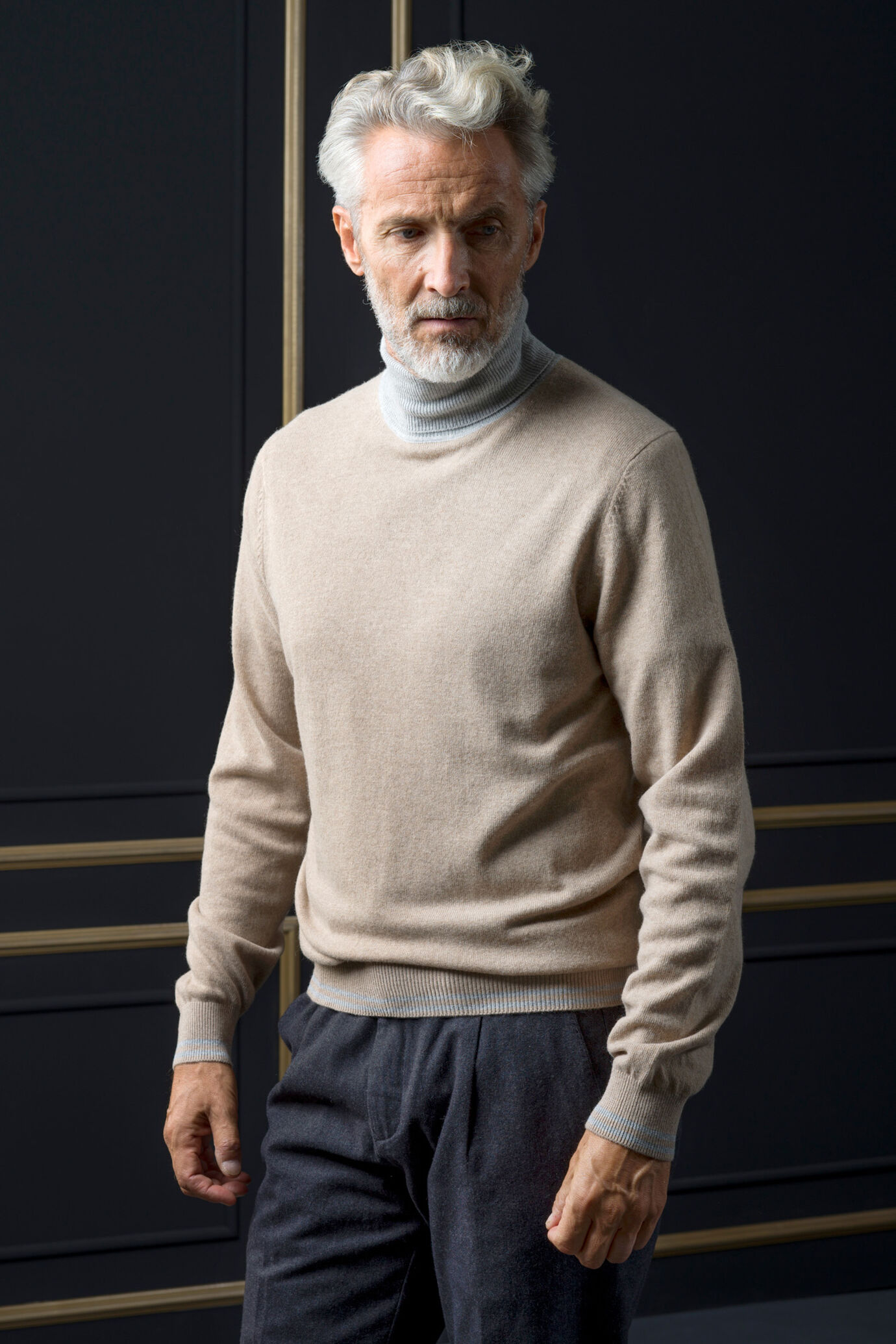 Maglia collo alto misto cashmere image number 0